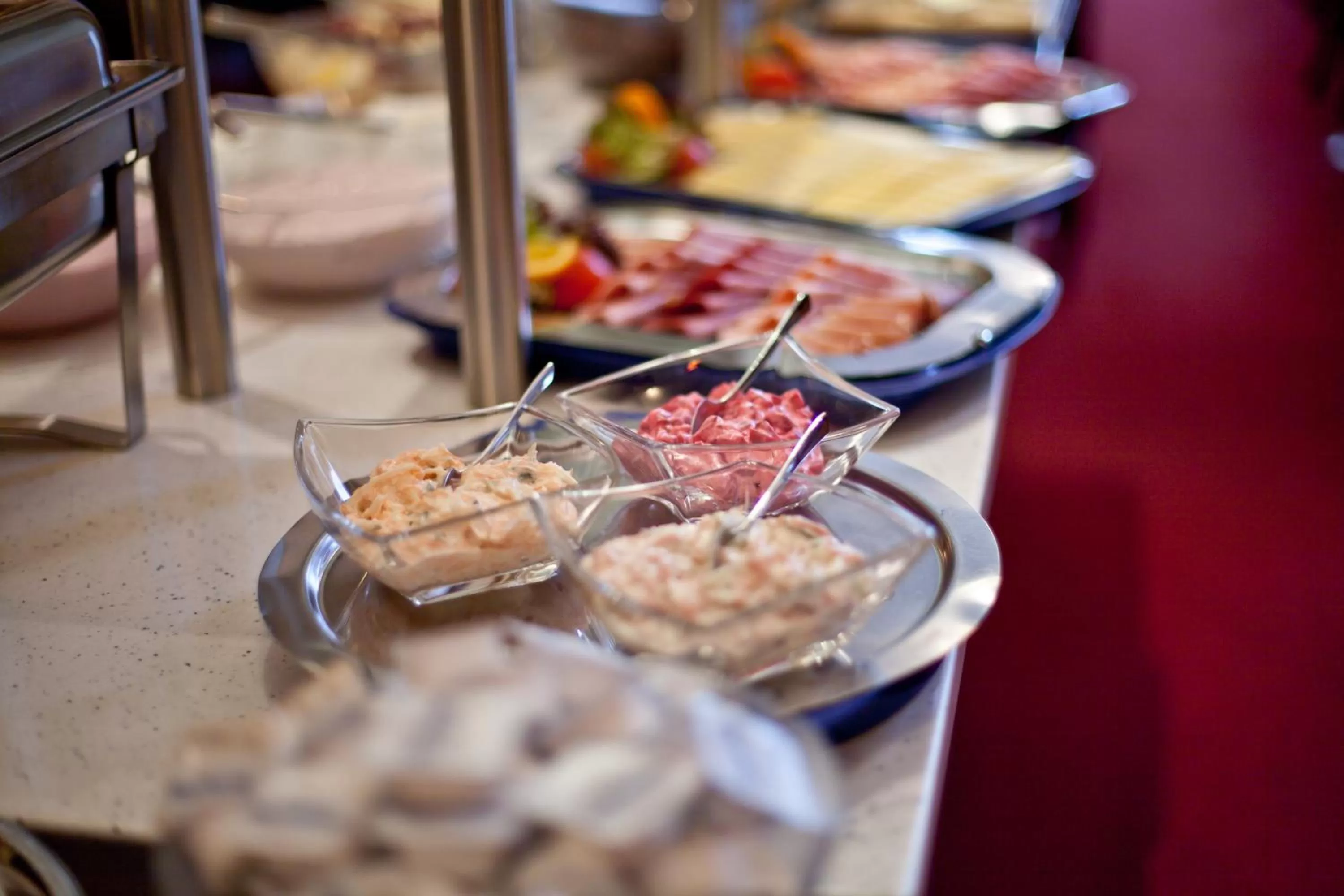 Food and drinks in Hotel Polo am ZOB