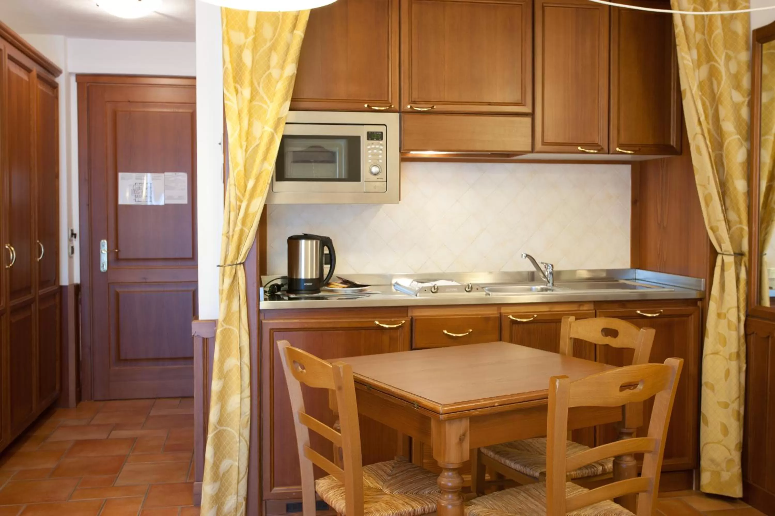 Kitchen or kitchenette in Residence Le Grand Chalet