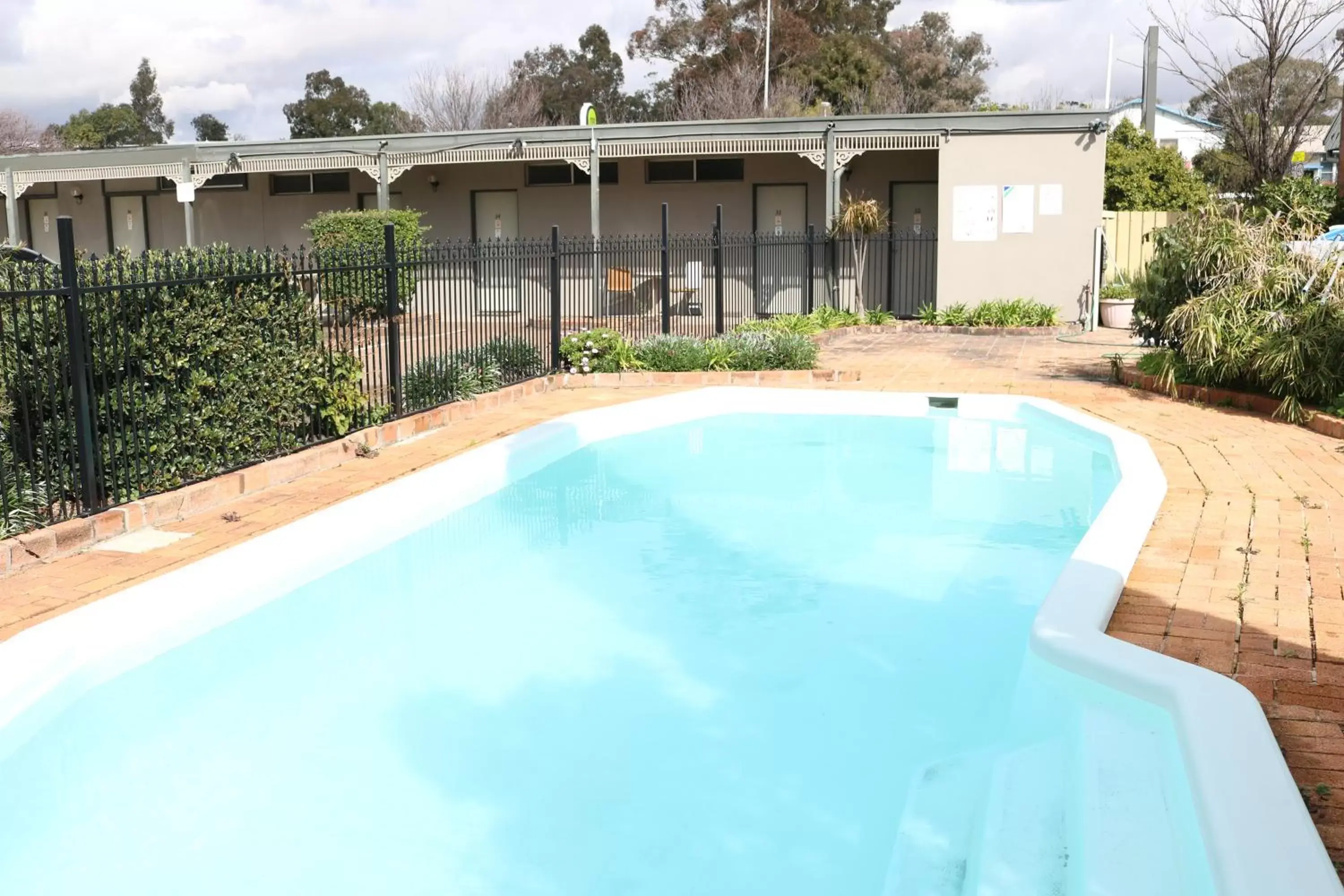 , Swimming Pool in Hermitage Motel