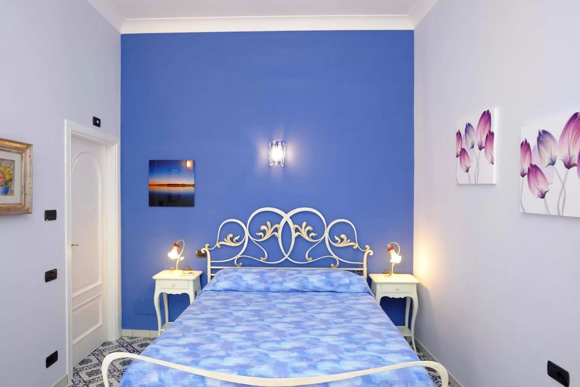 Bed in Auditorium Rooms