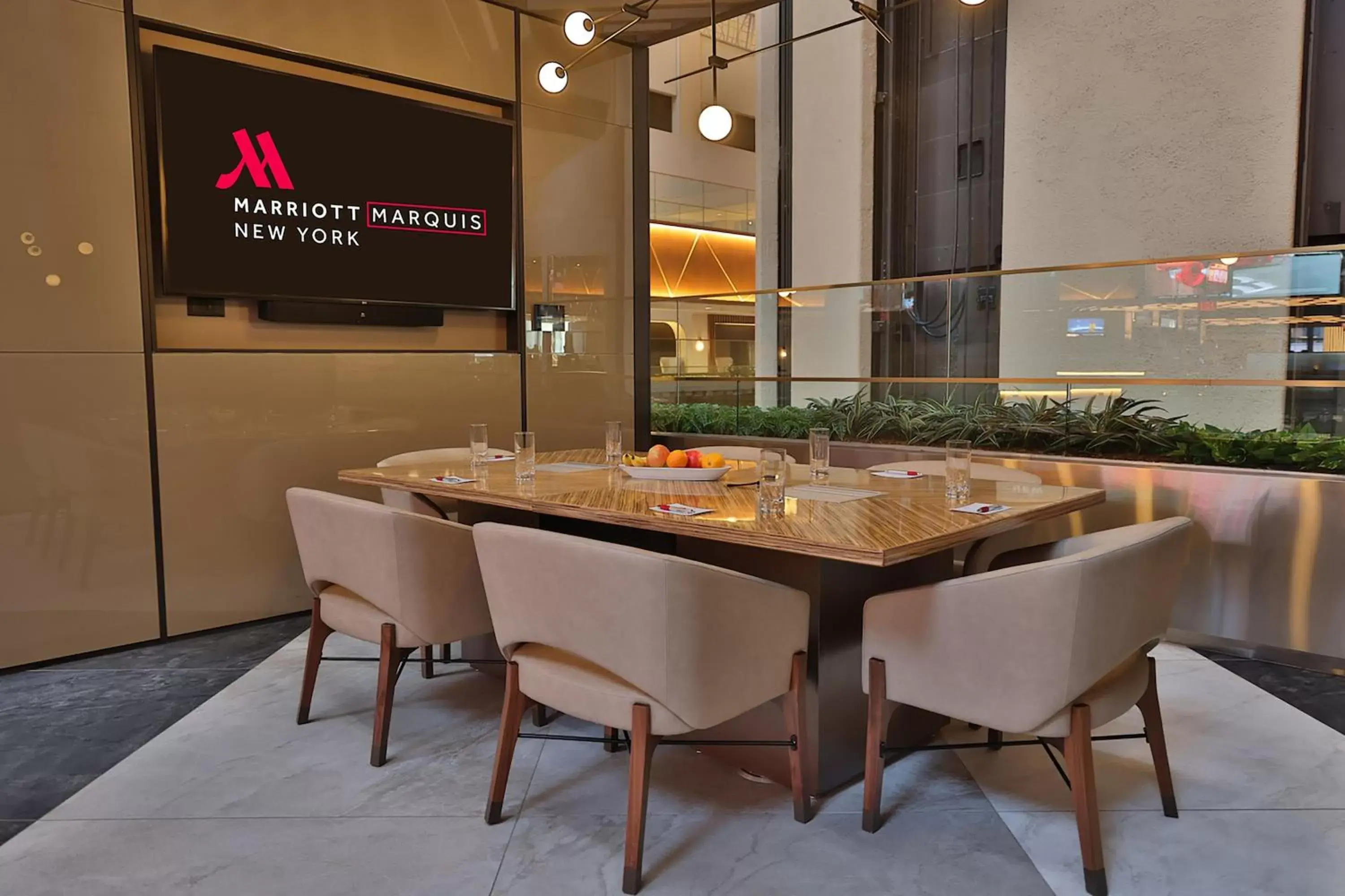 Meeting/conference room, Restaurant/Places to Eat in New York Marriott Marquis