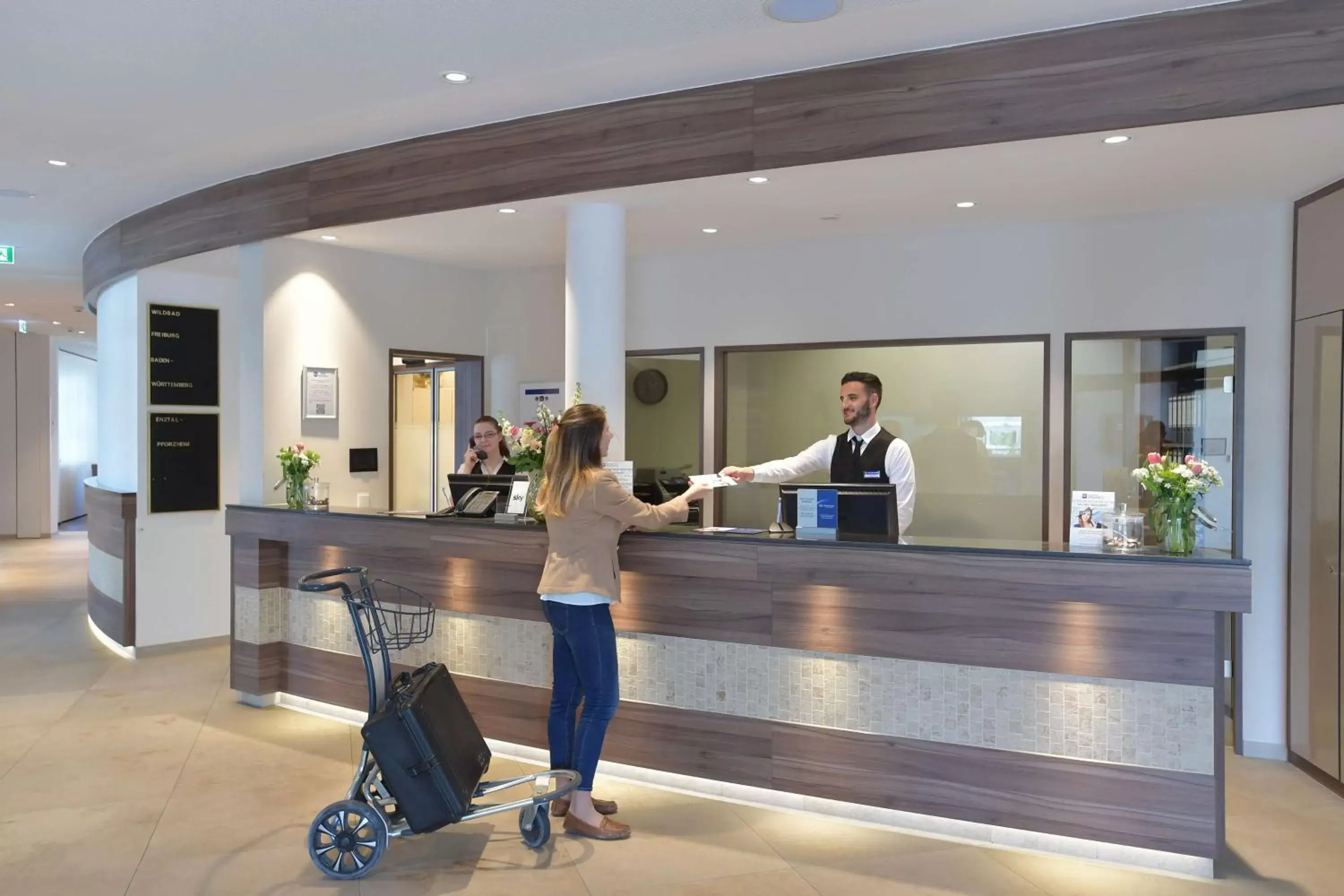 Lobby or reception in Best Western Queens Hotel Pforzheim-Niefern