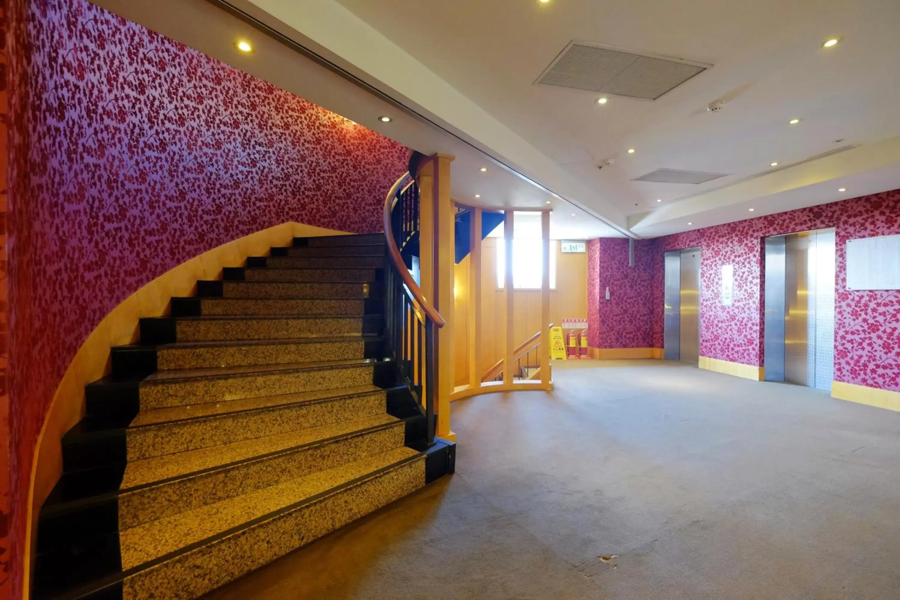 Lobby or reception in City Suites - Taoyuan Gateway Lobby or reception in City Suites - Taoyuan Gateway