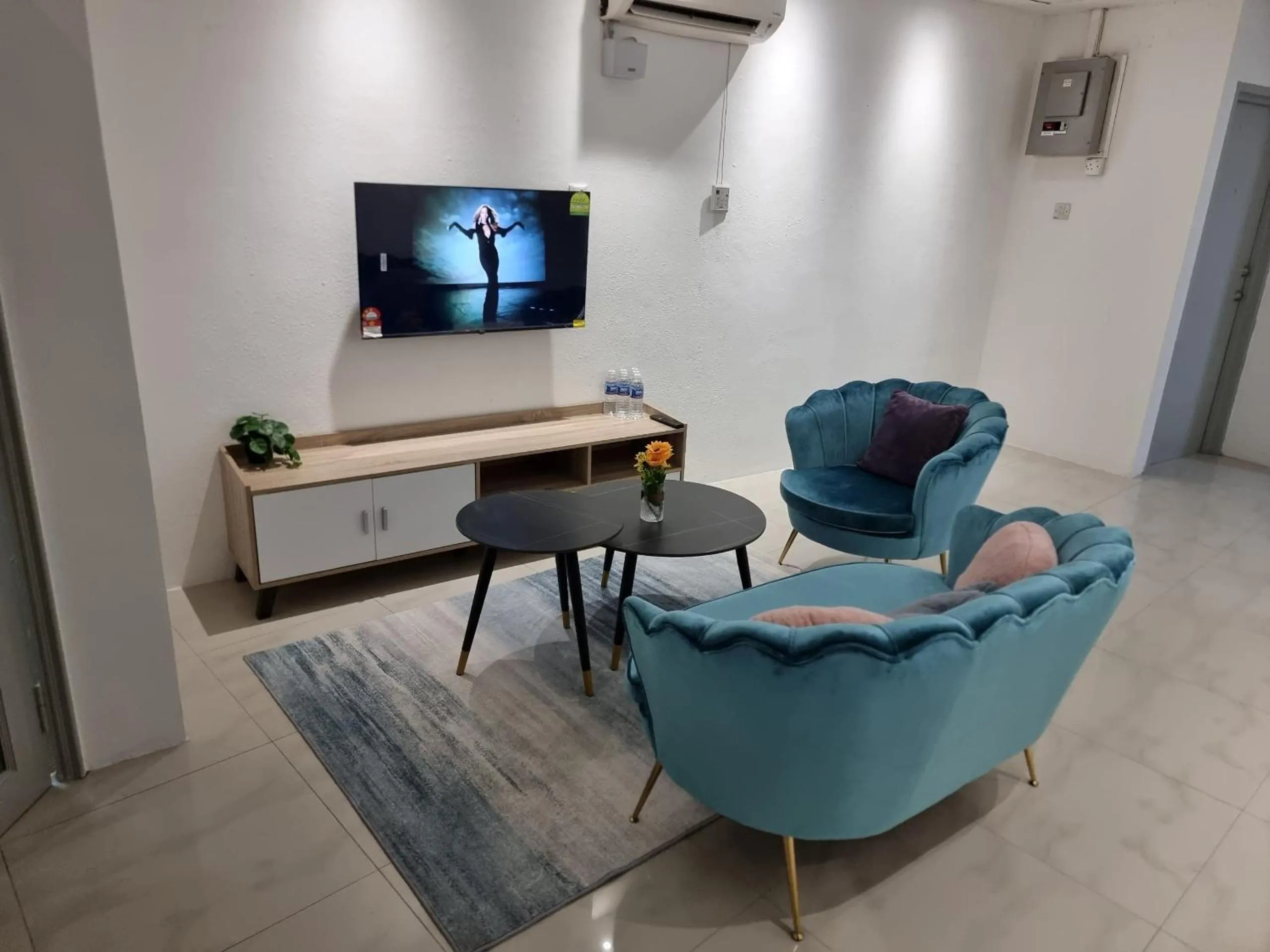 Living room in One Point Hotel