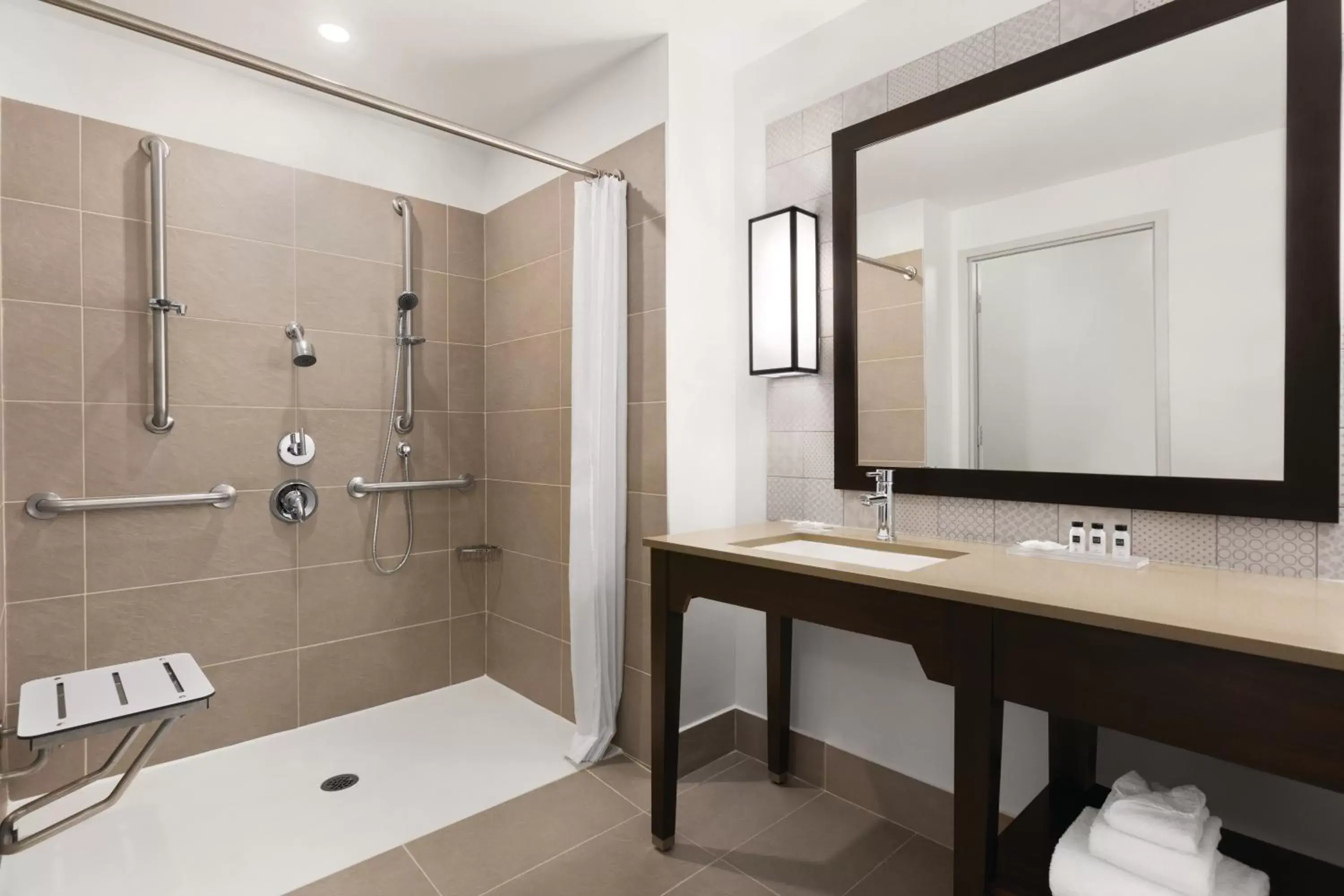 Shower, Bathroom in Country Inn & Suites by Radisson, Belleville, ON