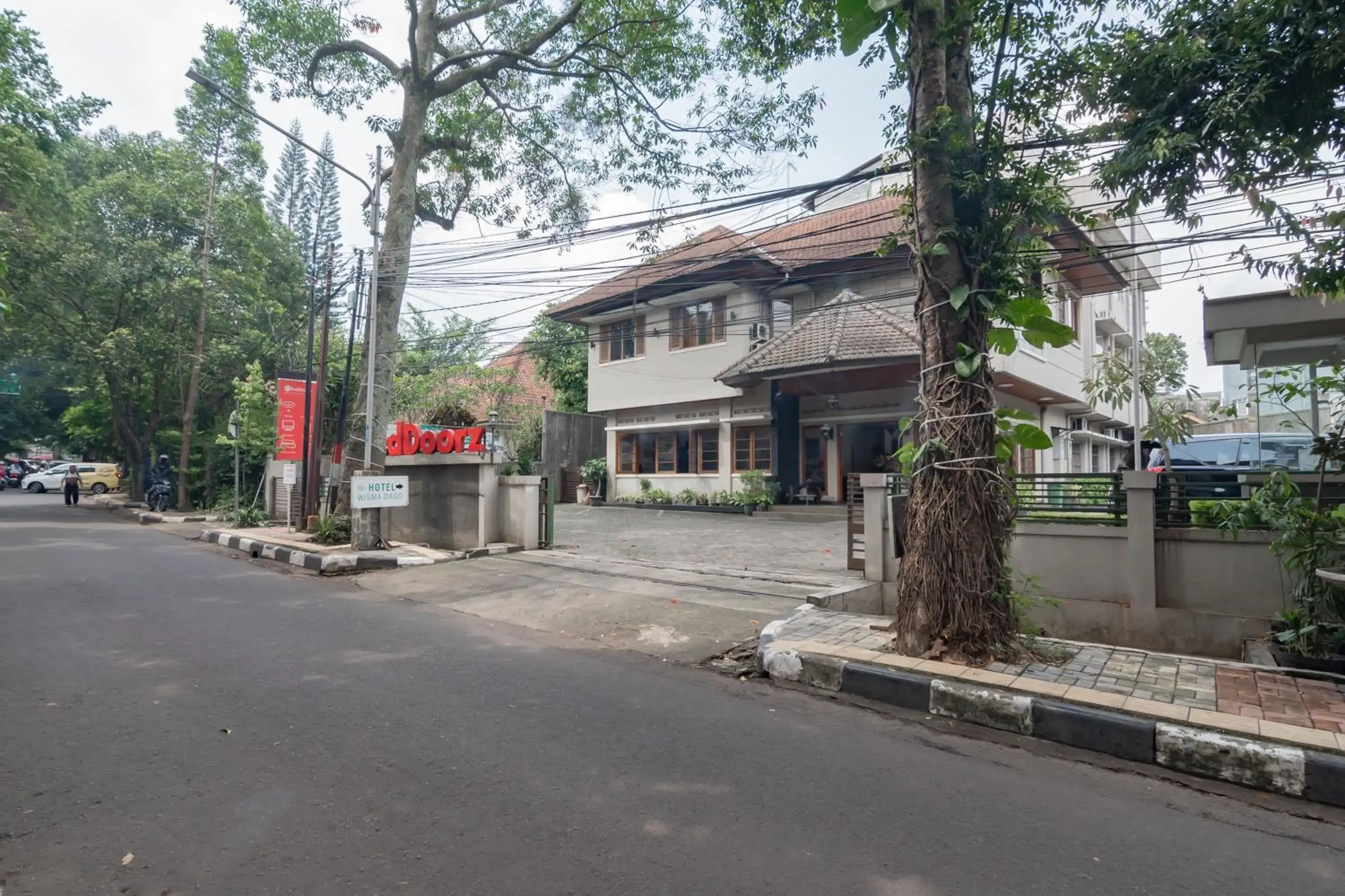Property Building in RedDoorz near Institut Teknologi Bandung 2