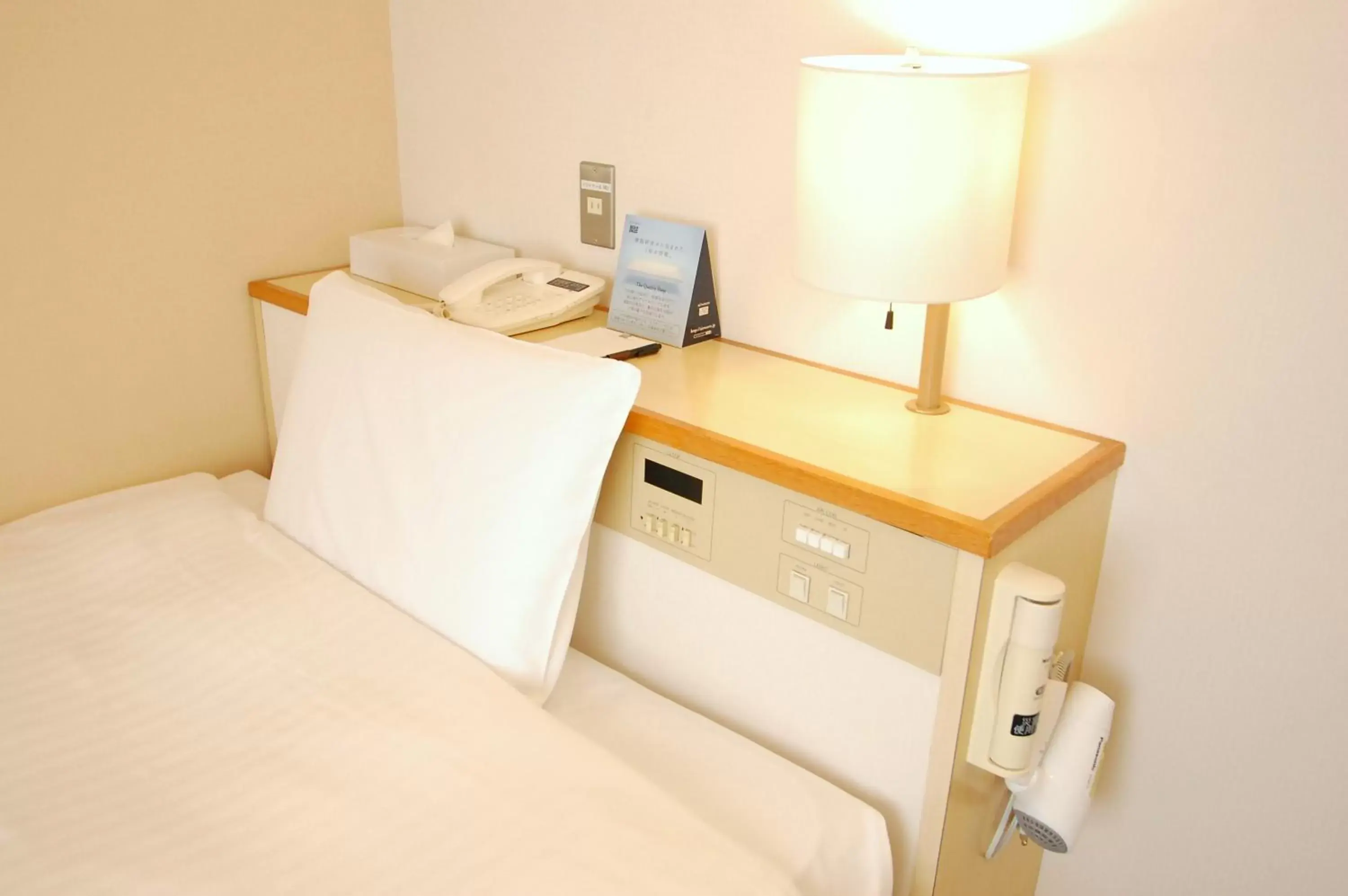 Photo of the whole room, Bed in Izumo Royal Hotel