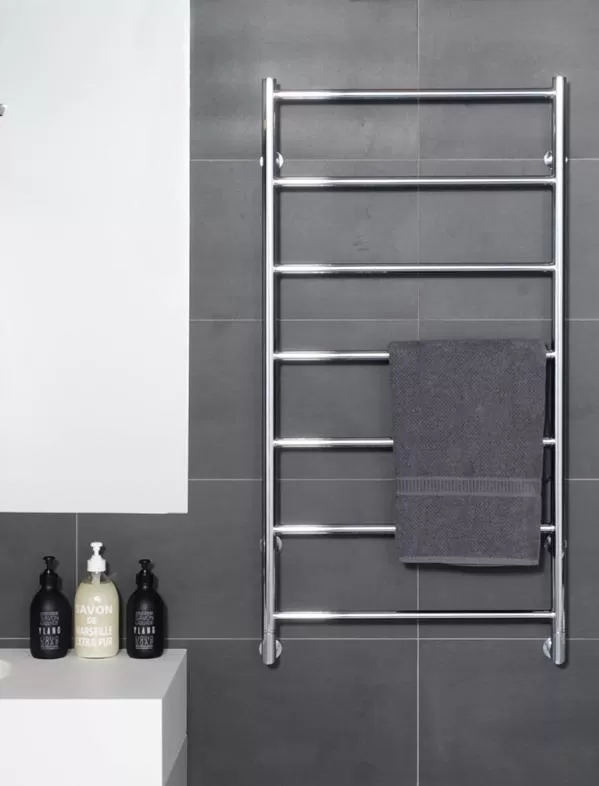 Bathroom in Crest on Park