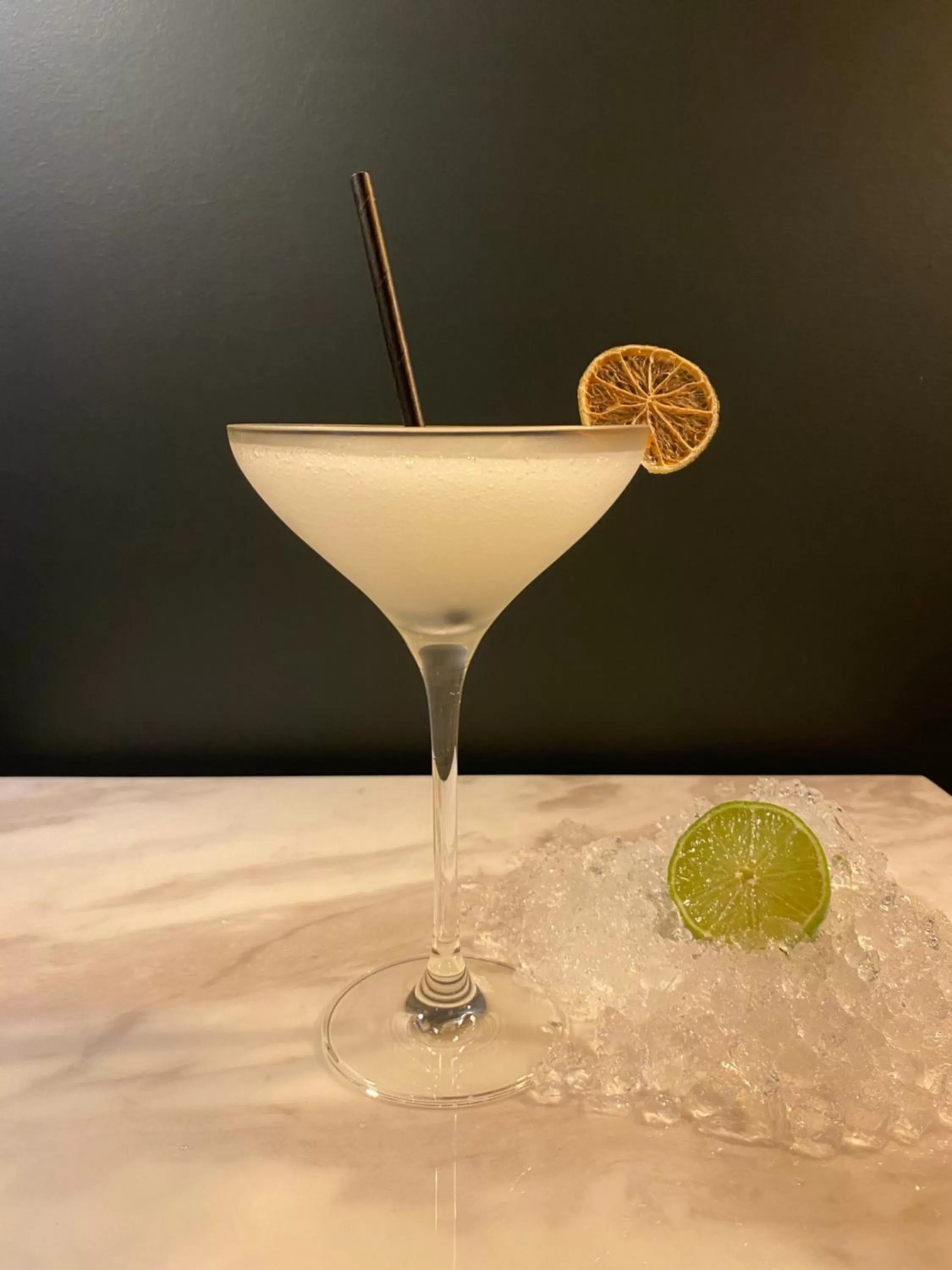 Lounge or bar in Le Miredames Hôtel-Bar