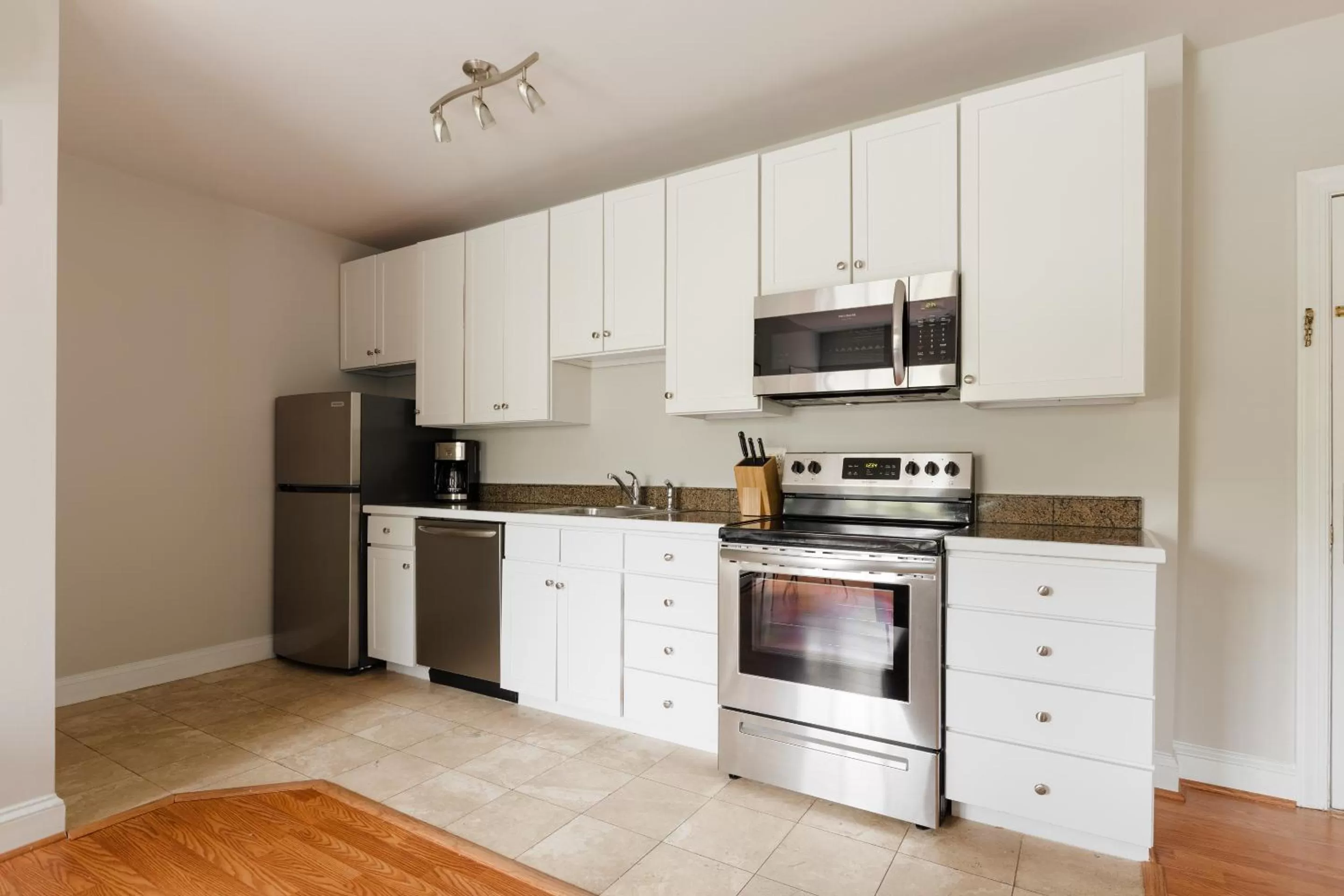 Living room in Kasa Del Ray Alexandria