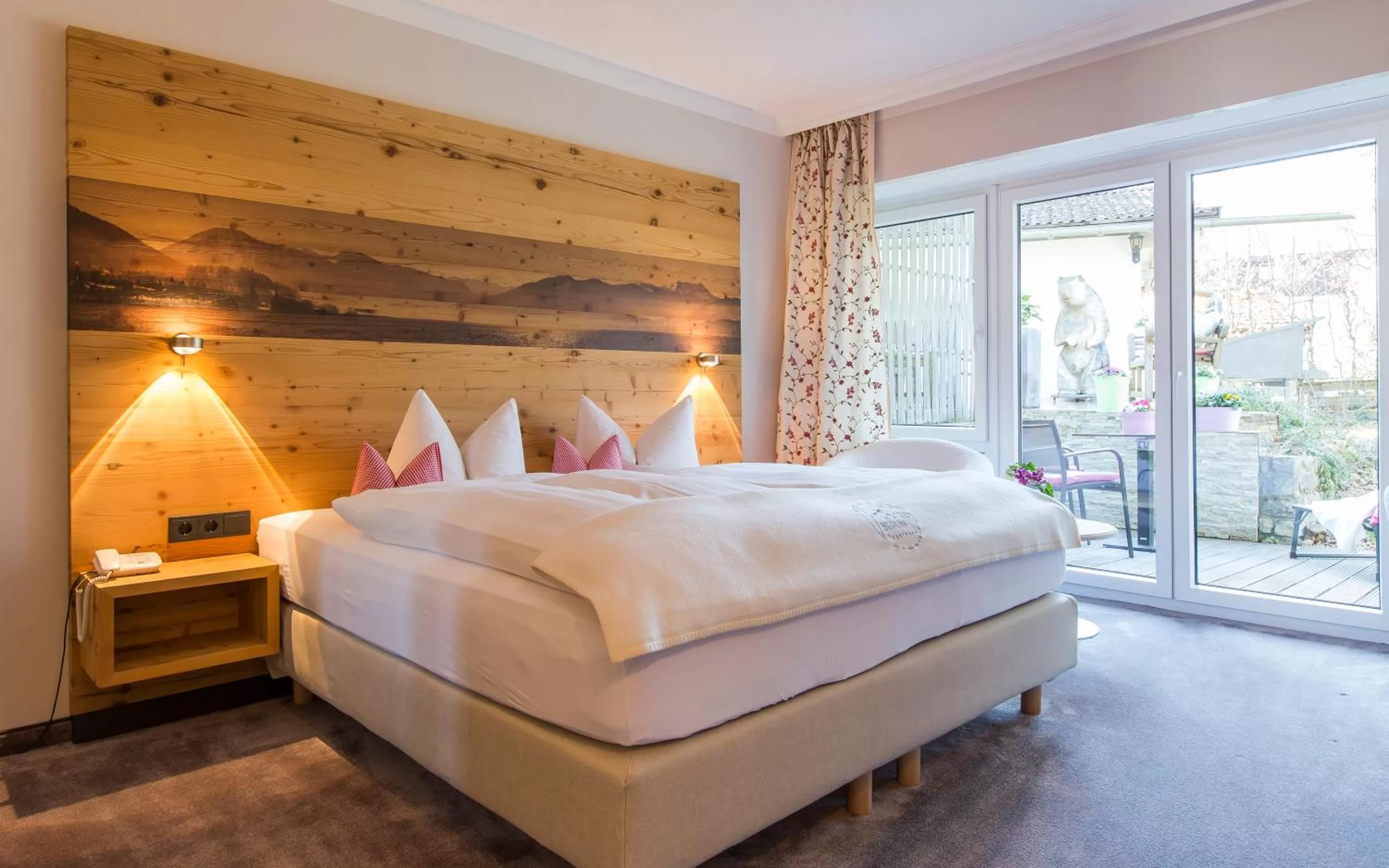 Bed in Hotel Berlin Tegernsee