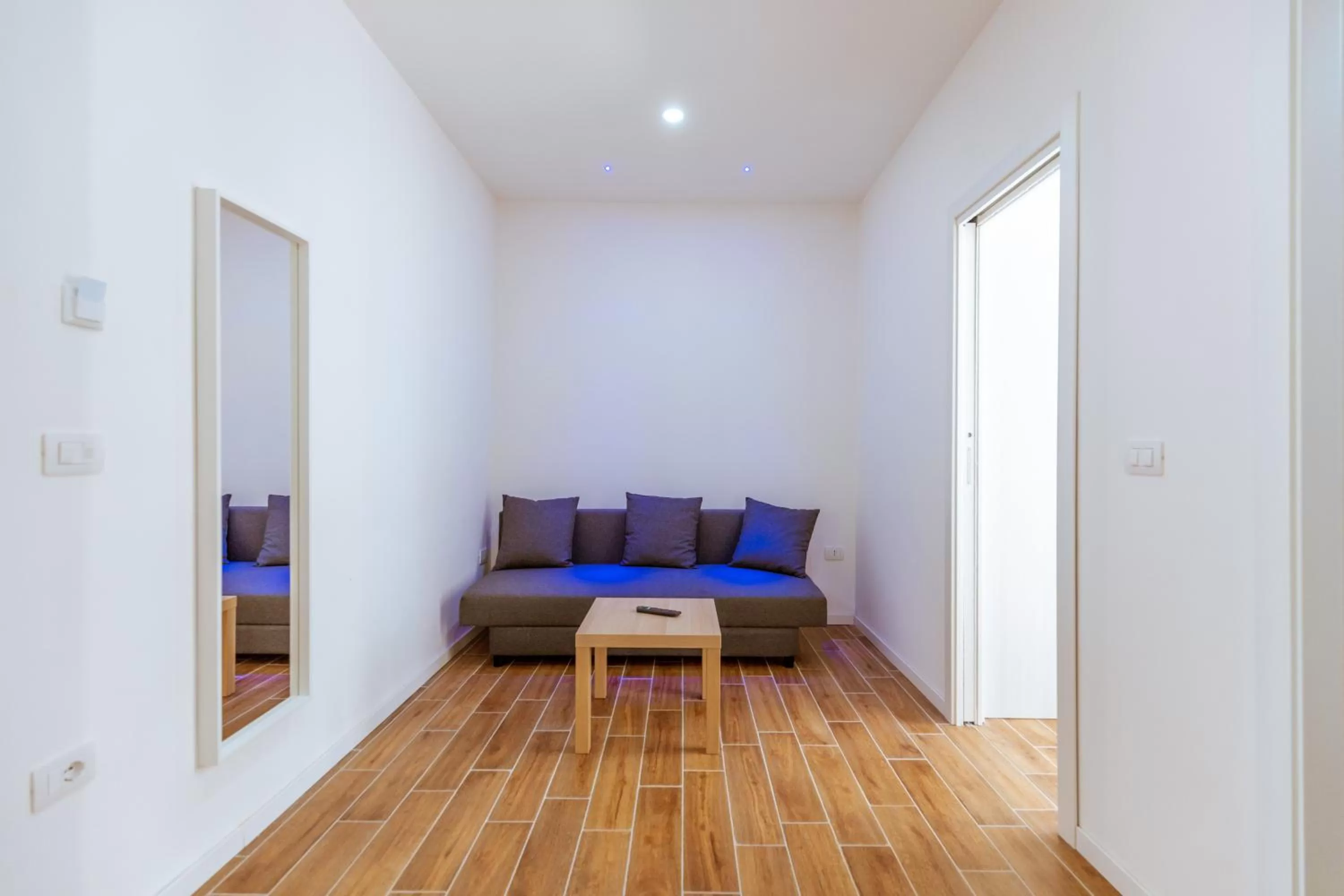Living room, Seating Area in Central House - Apartments in Naples
