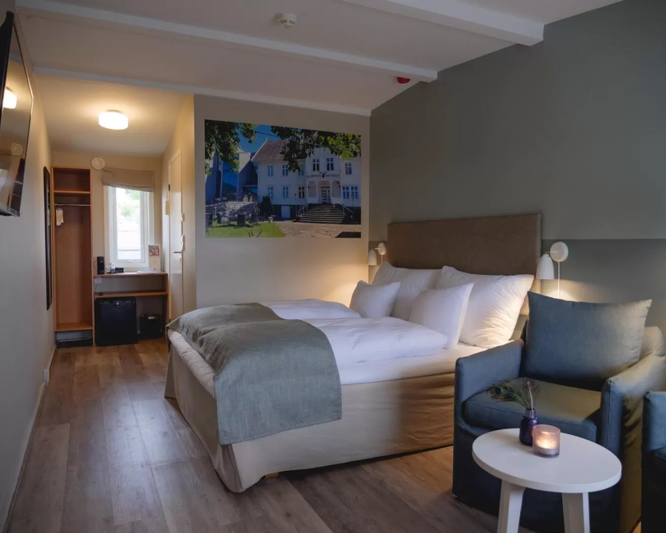 Bed in Strand Hotel Fevik - by Classic Norway Hotels