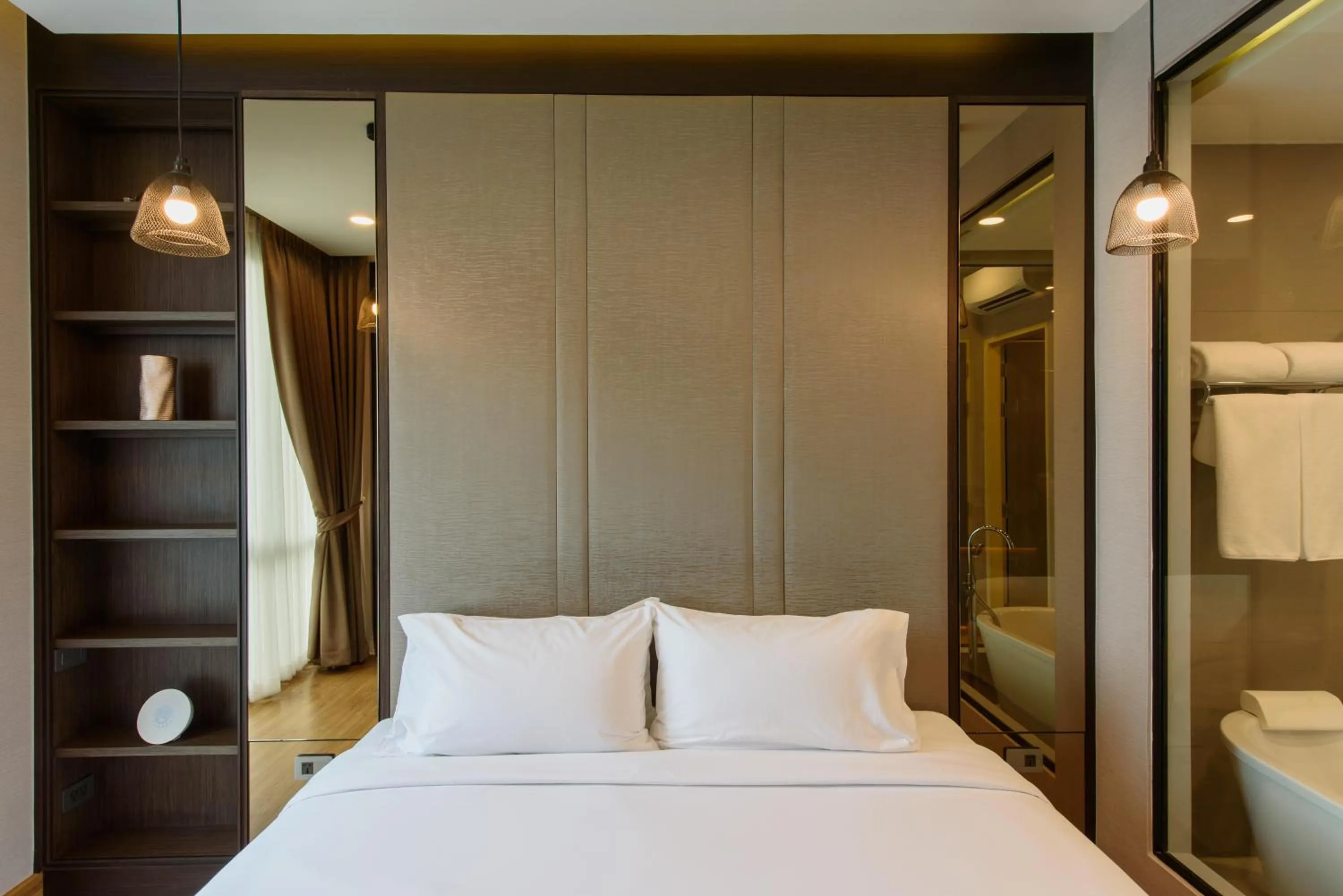 Bed in Parc Borough City Resort