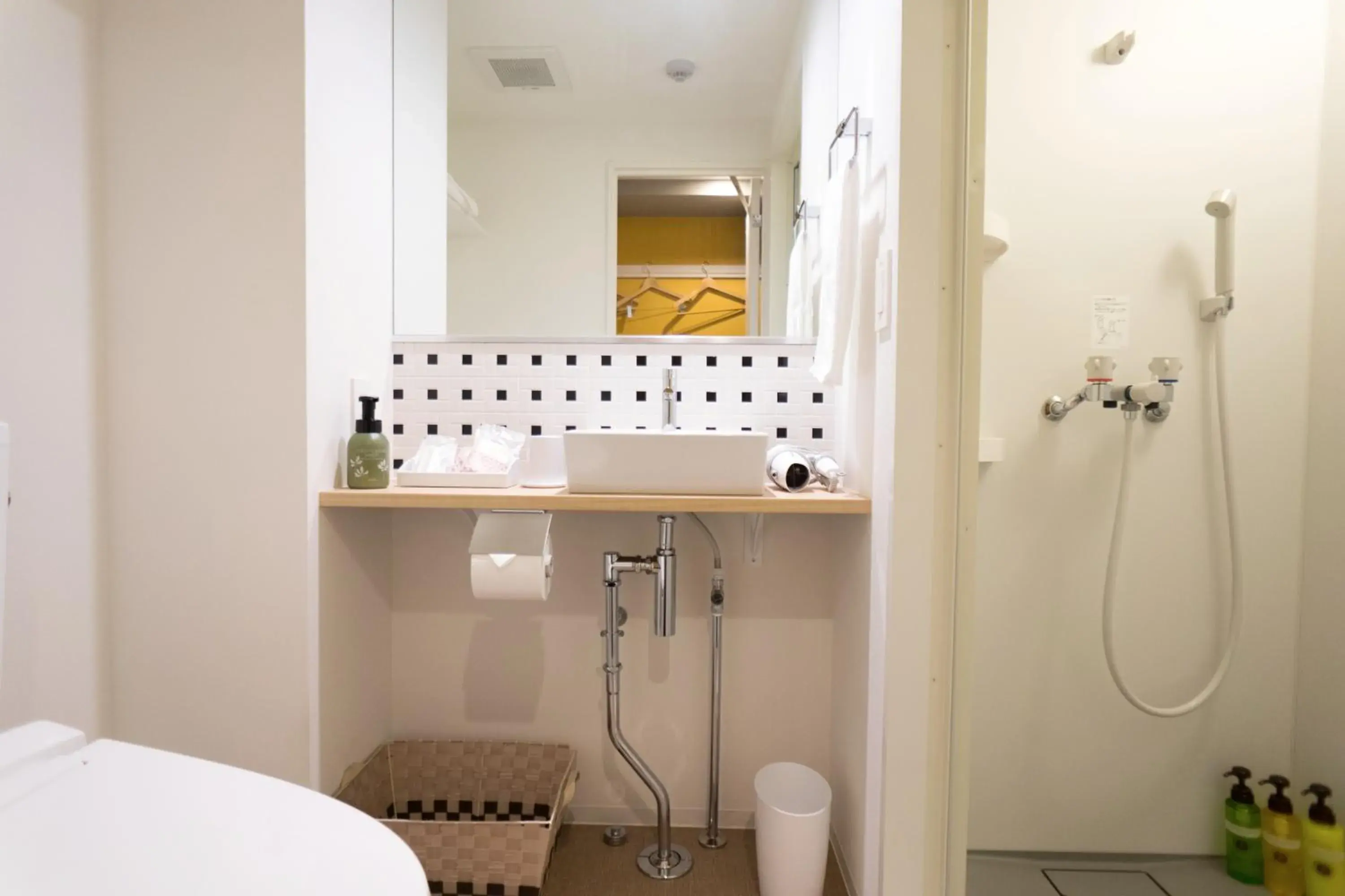 Photo of the whole room, Bathroom in IMANO TOKYO GINZA HOSTEL