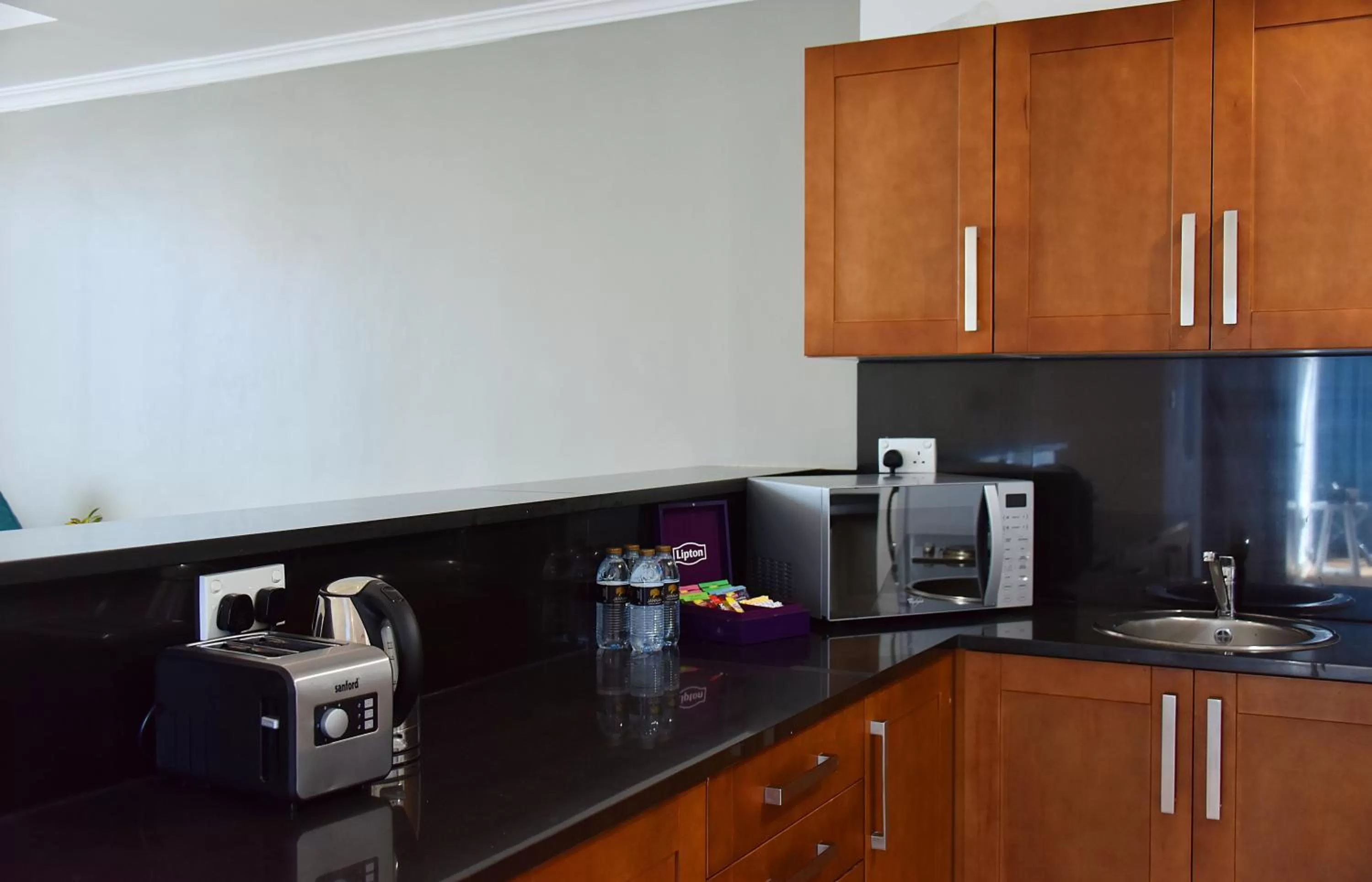 Kitchen or kitchenette in Jannah Place Dubai Marina