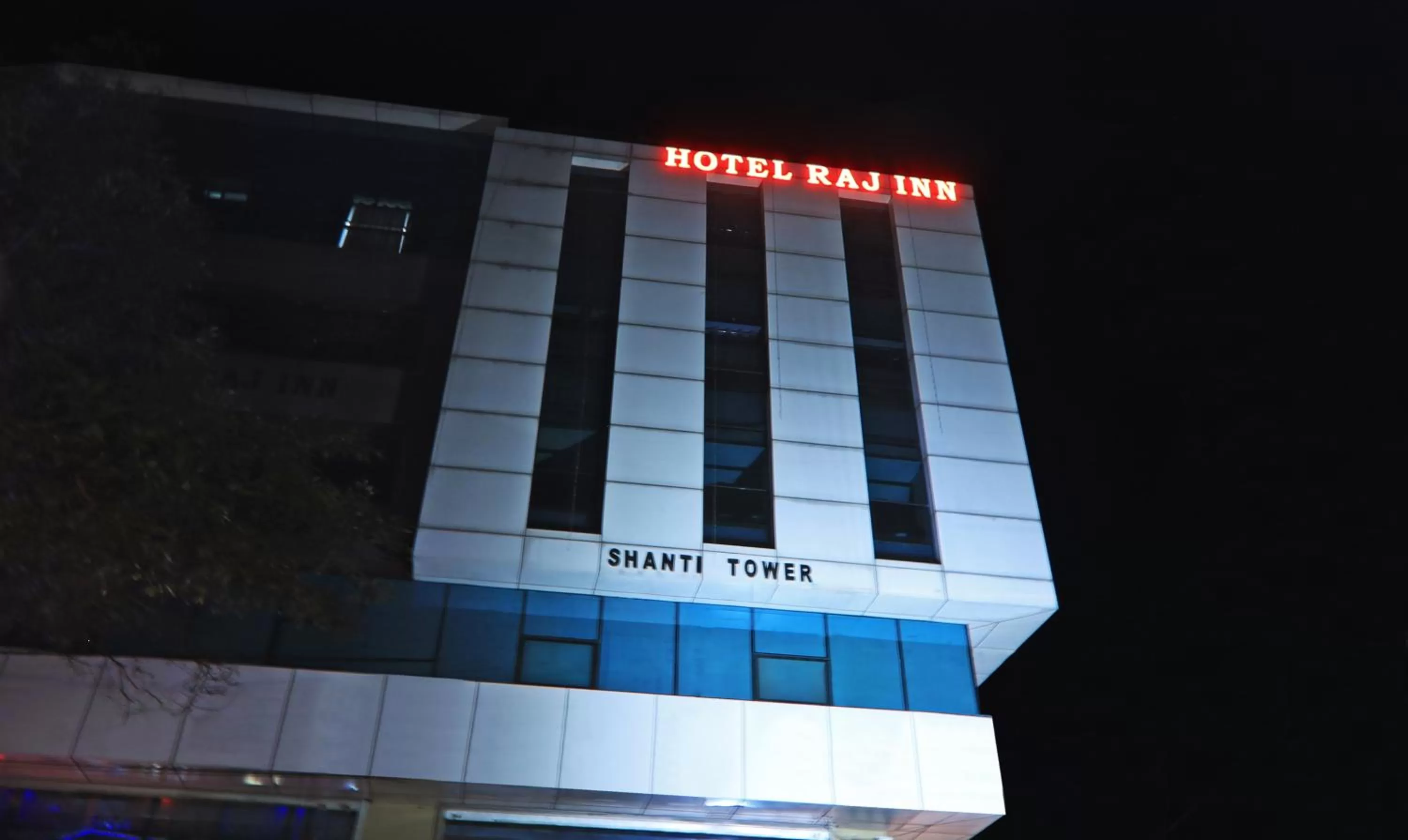 Property building in Treebo Raj Inn Lalpur