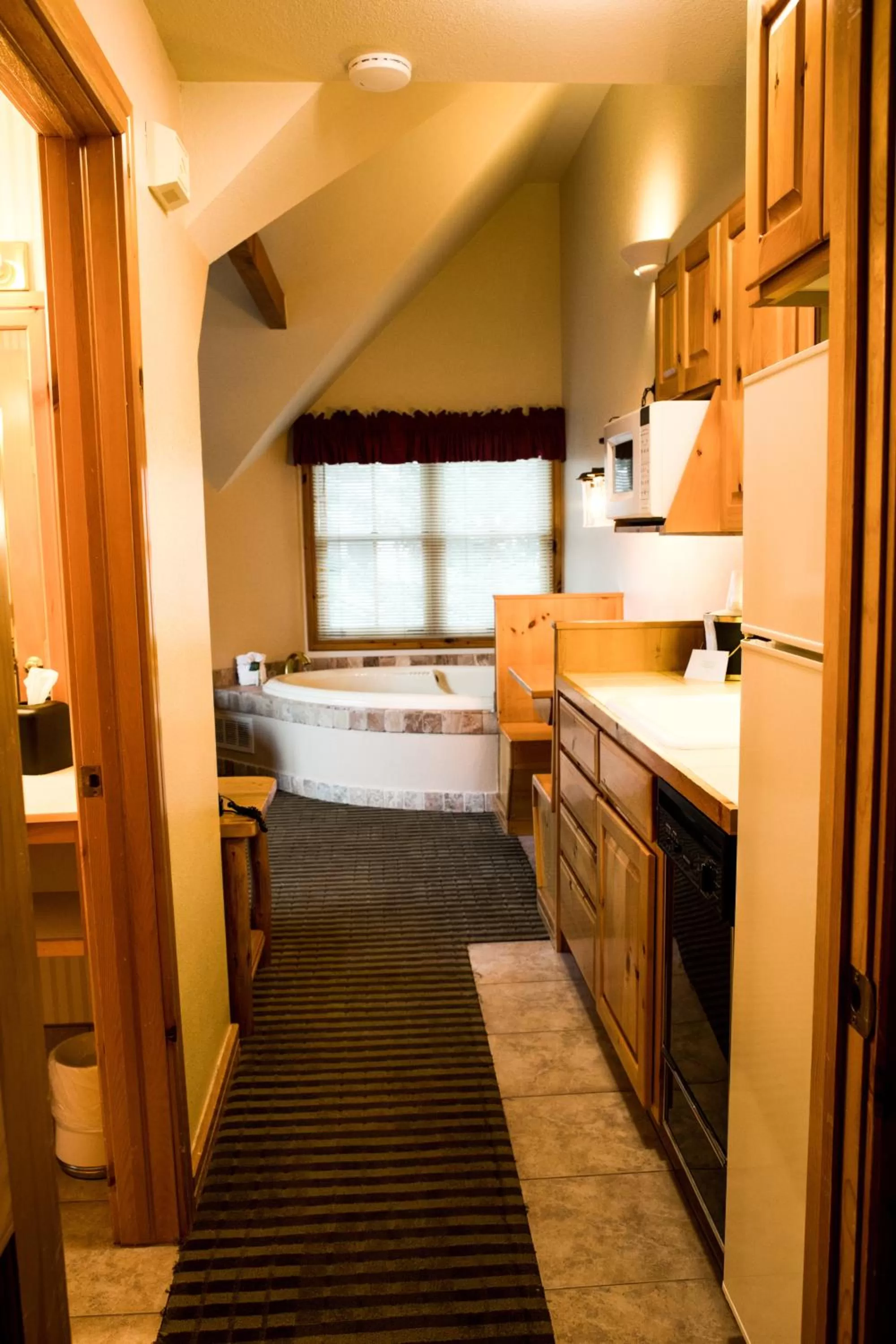 Kitchen or kitchenette in Appenzell Inn