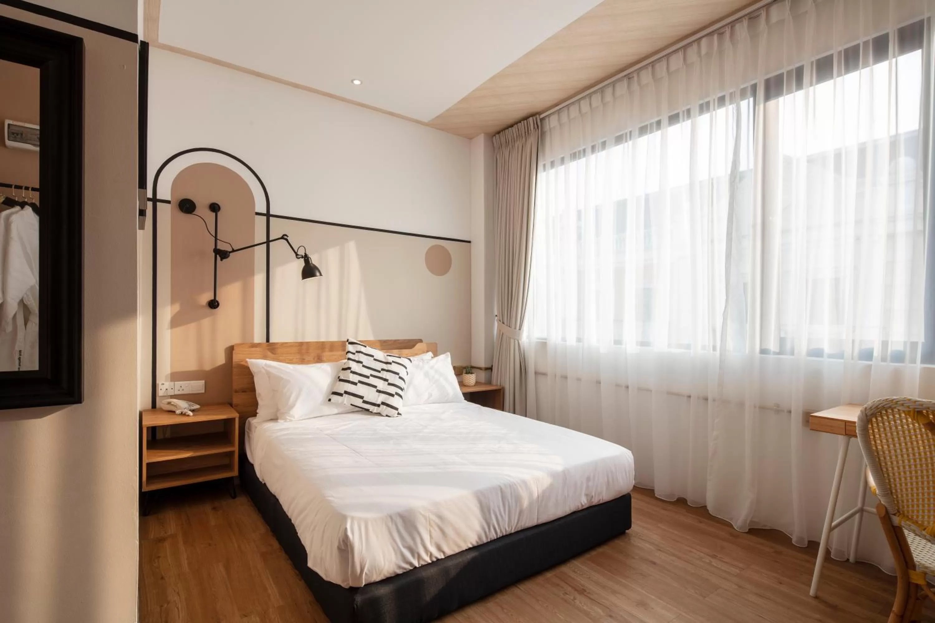 Bed in One Heritage Hotel