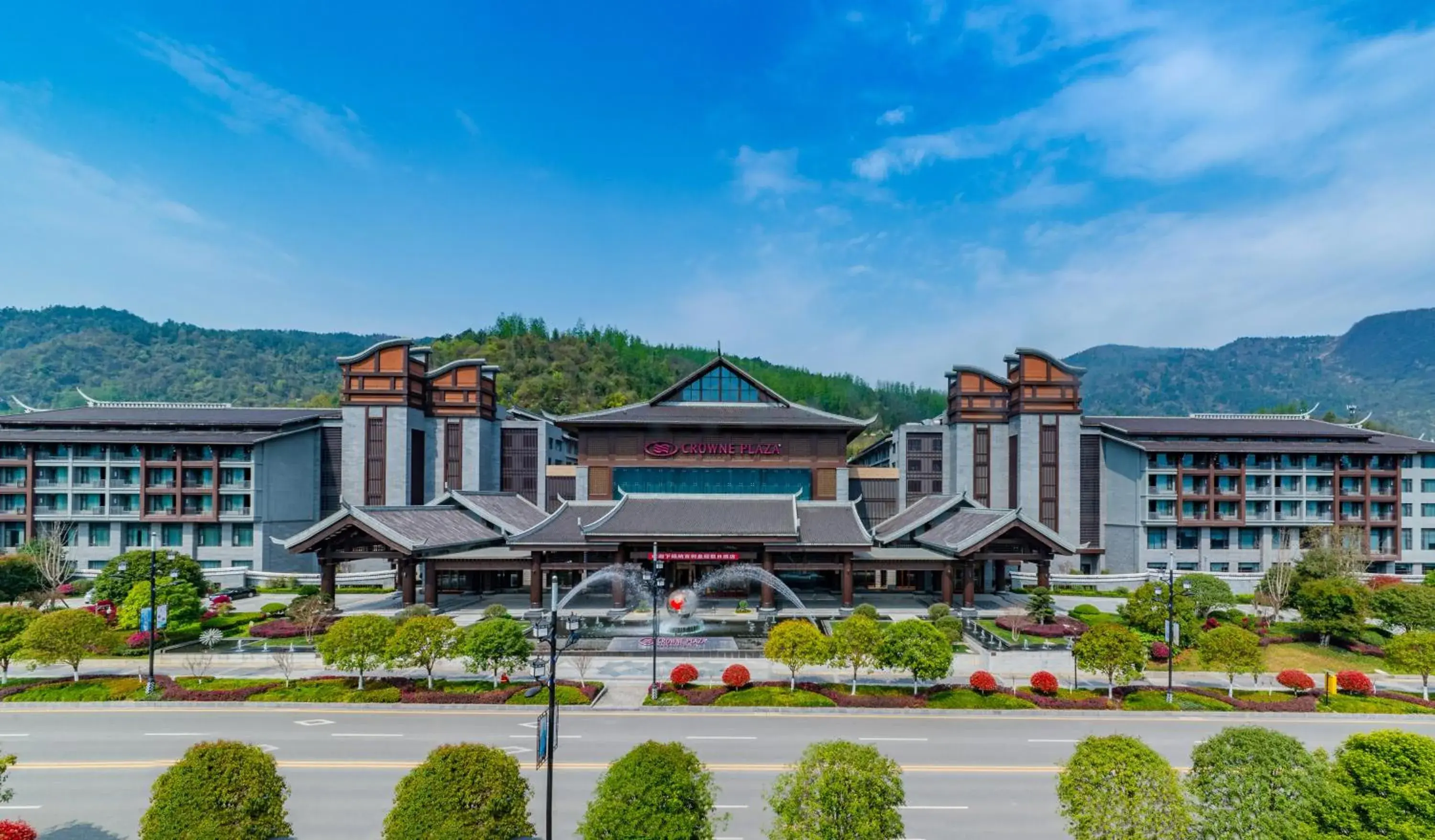 Property Building in Neodalle Zhangjiajie Wulingyuan