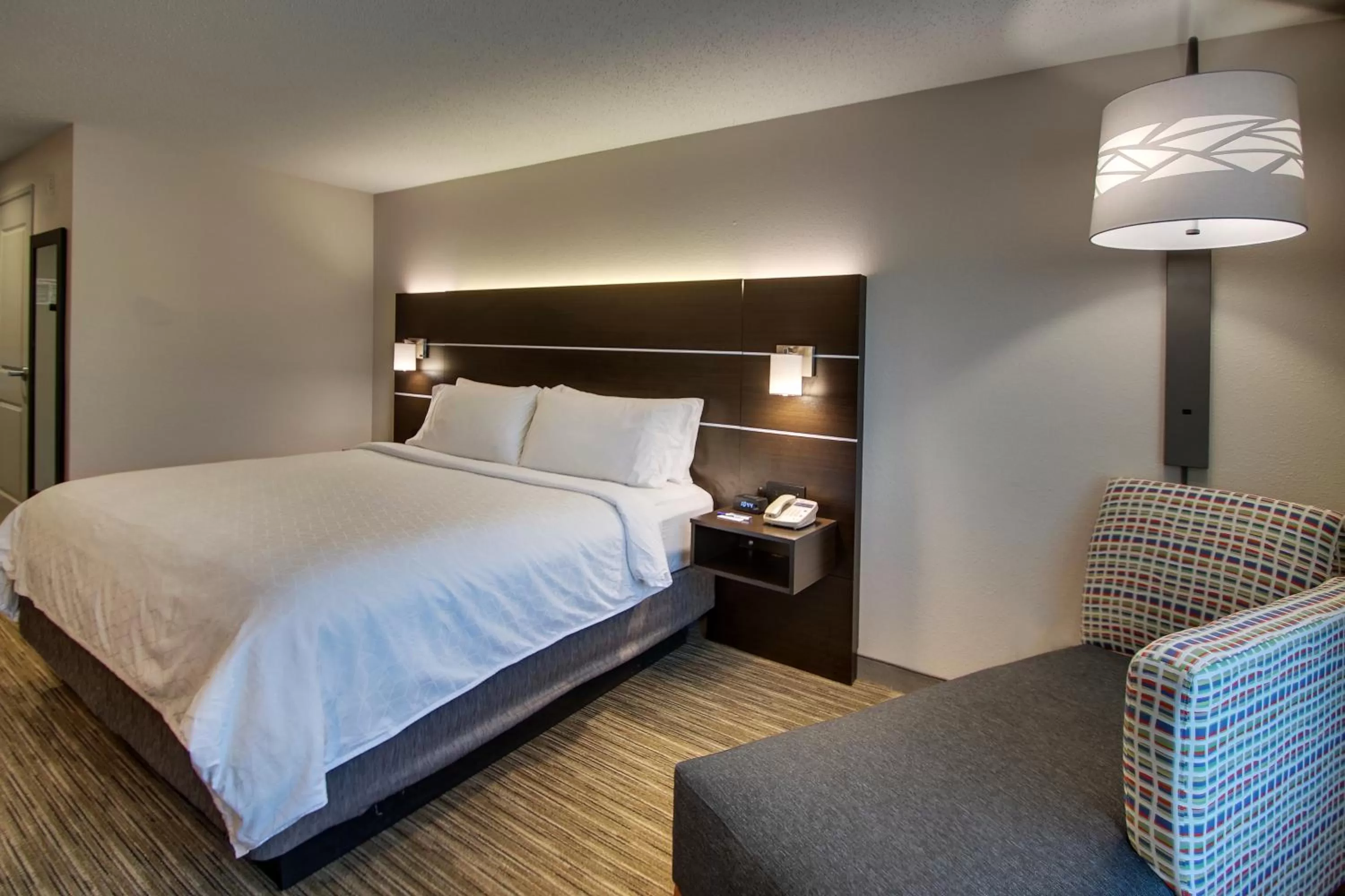 Bedroom, Bed in Holiday Inn Express Georgetown by IHG