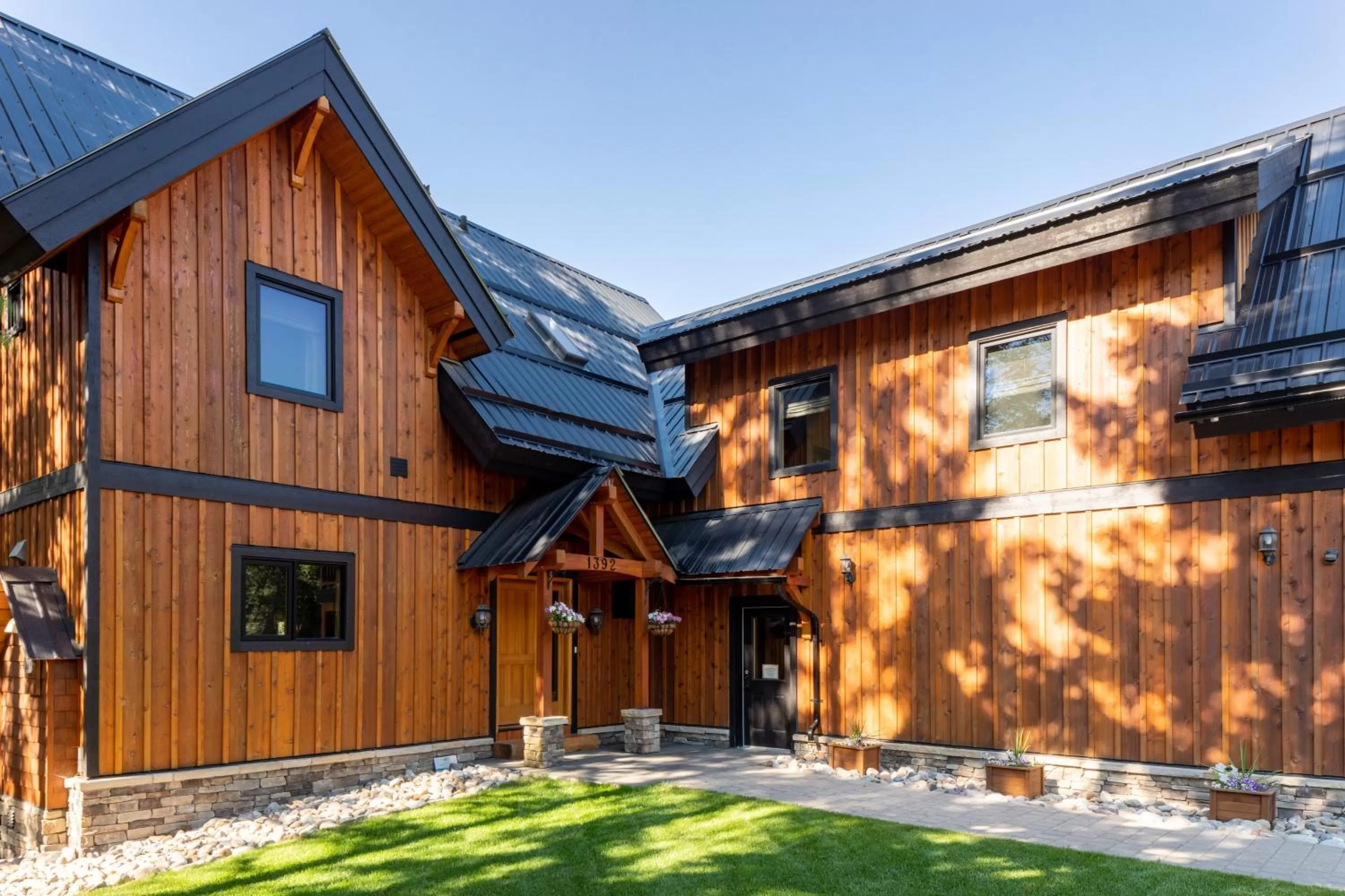 Property Building in Canyon Ridge Lodge