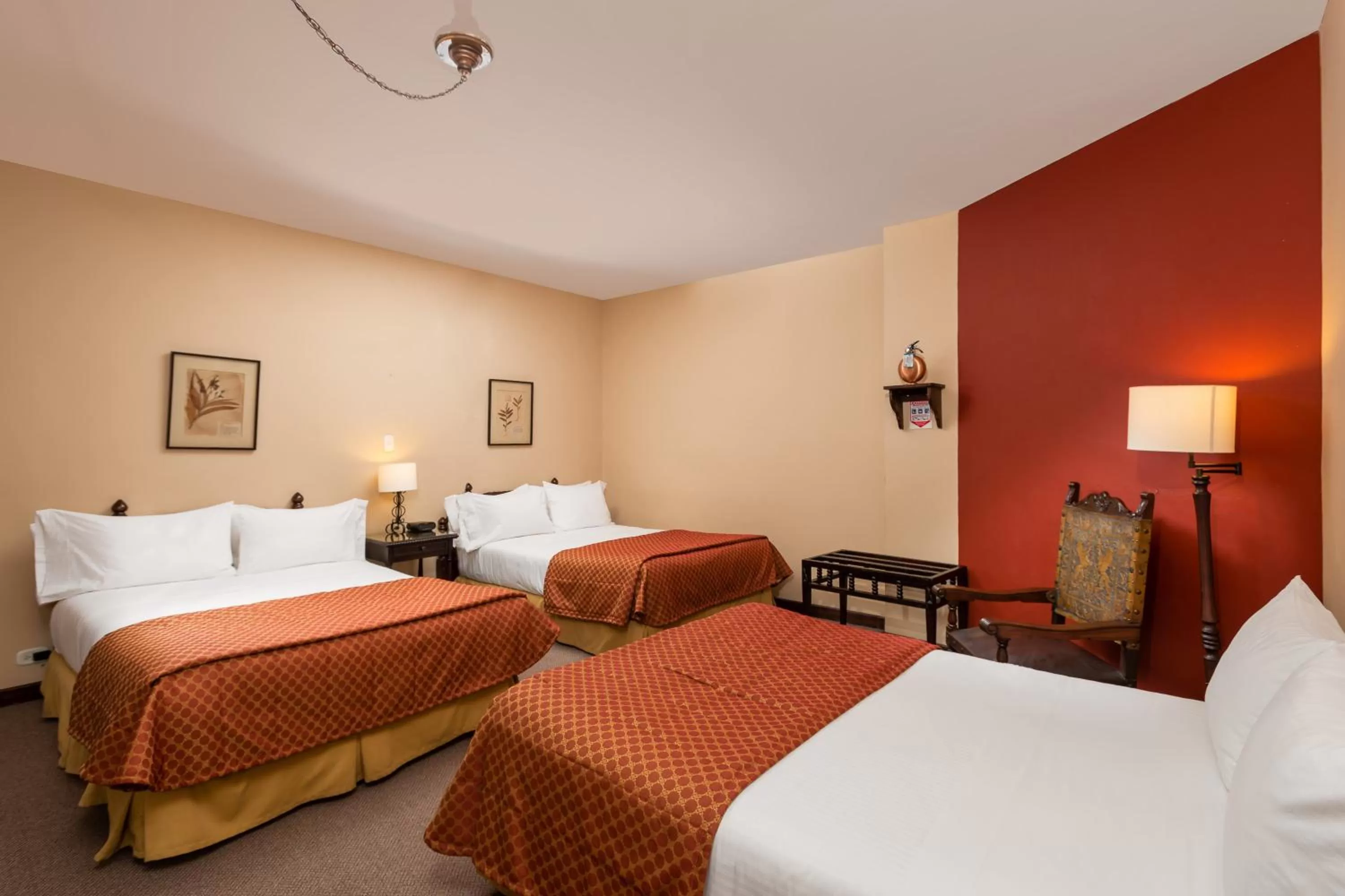 Bedroom, Bed in Hotel Dann Monasterio