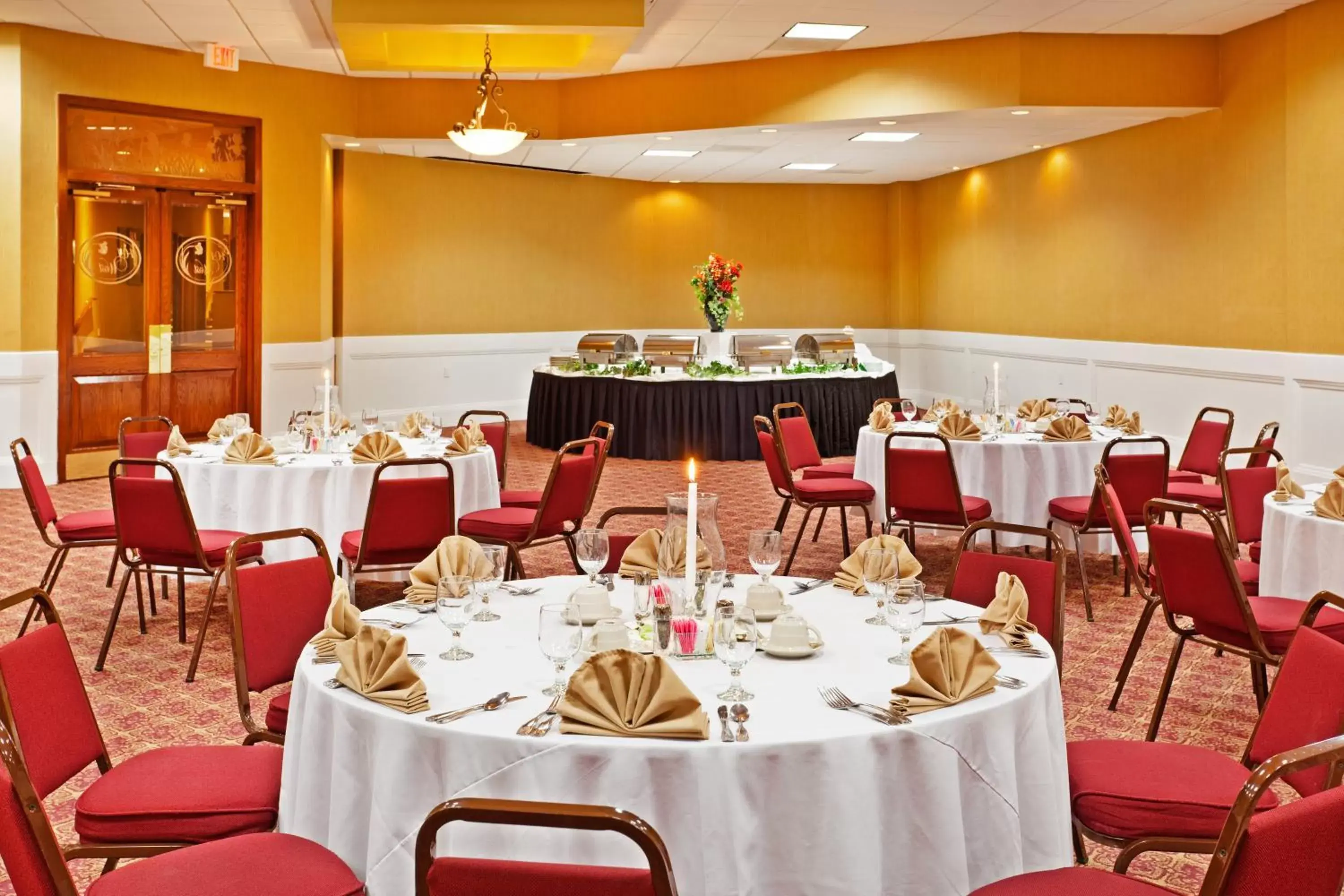 Banquet/Function facilities, Banquet Facilities in Holiday Inn Johnson City, an IHG Hotel