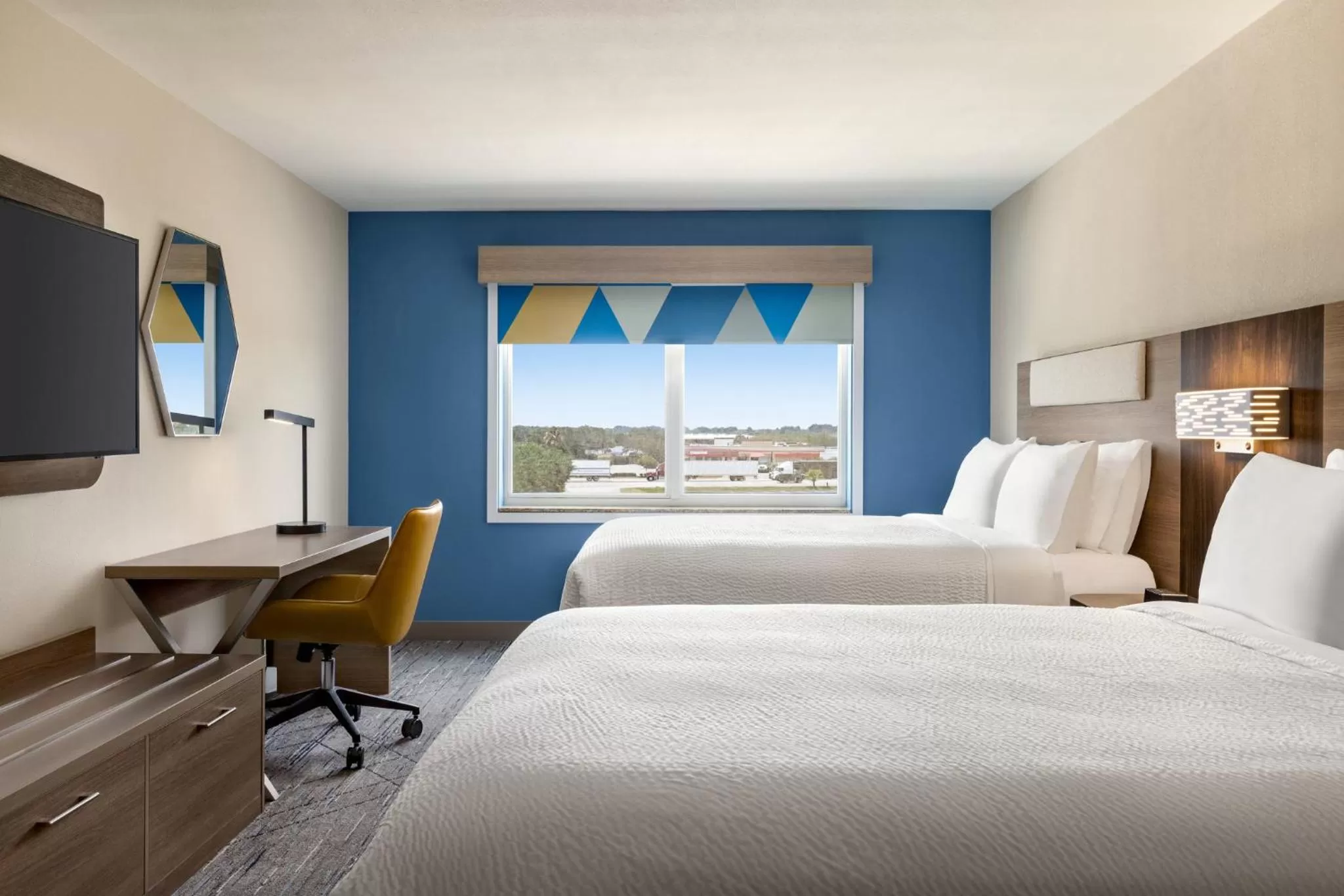 Photo of the whole room, Bed in Holiday Inn Express Hotel & Suites Fort Pierce West by IHG