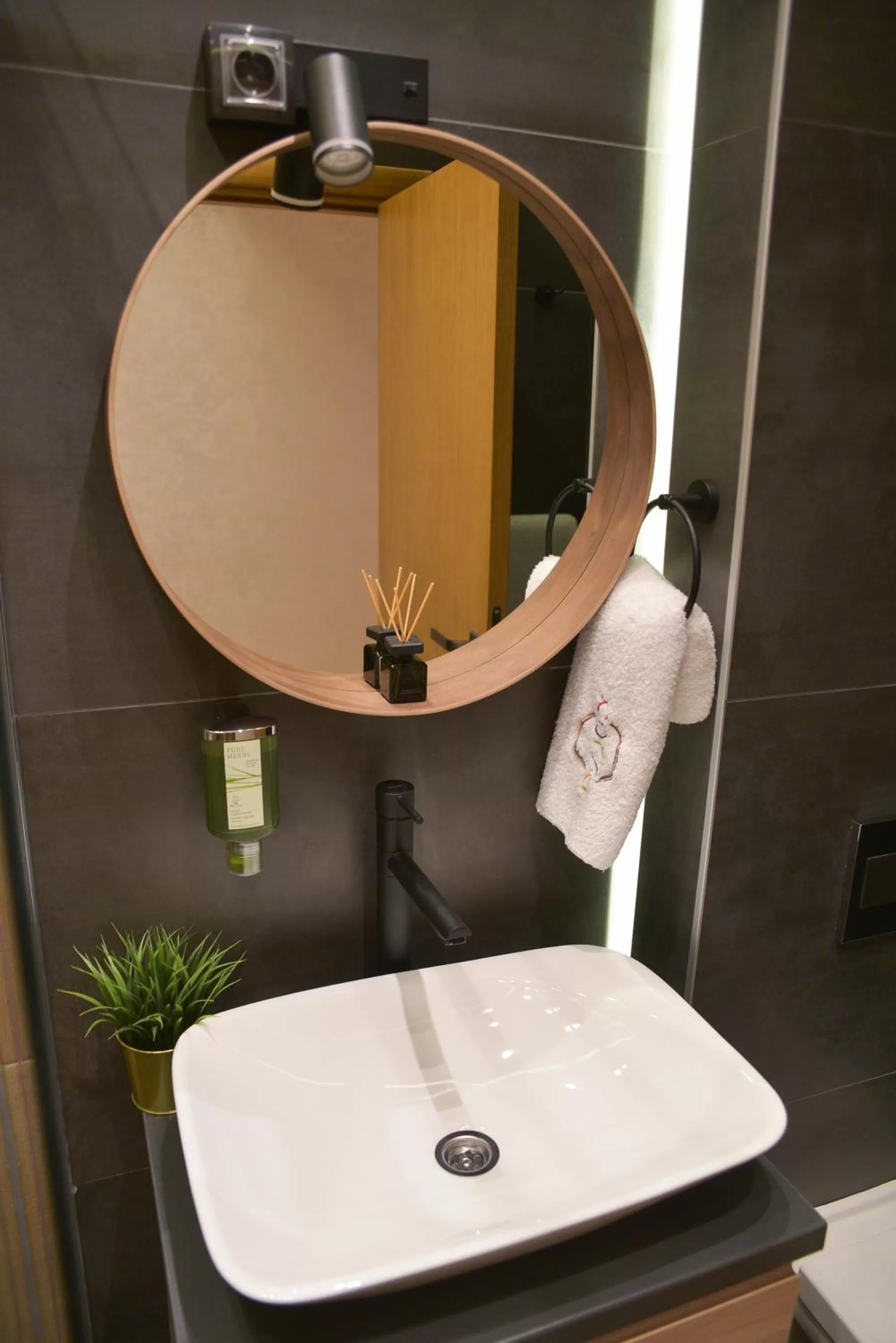 Toilet in Corso Rooms City Centre