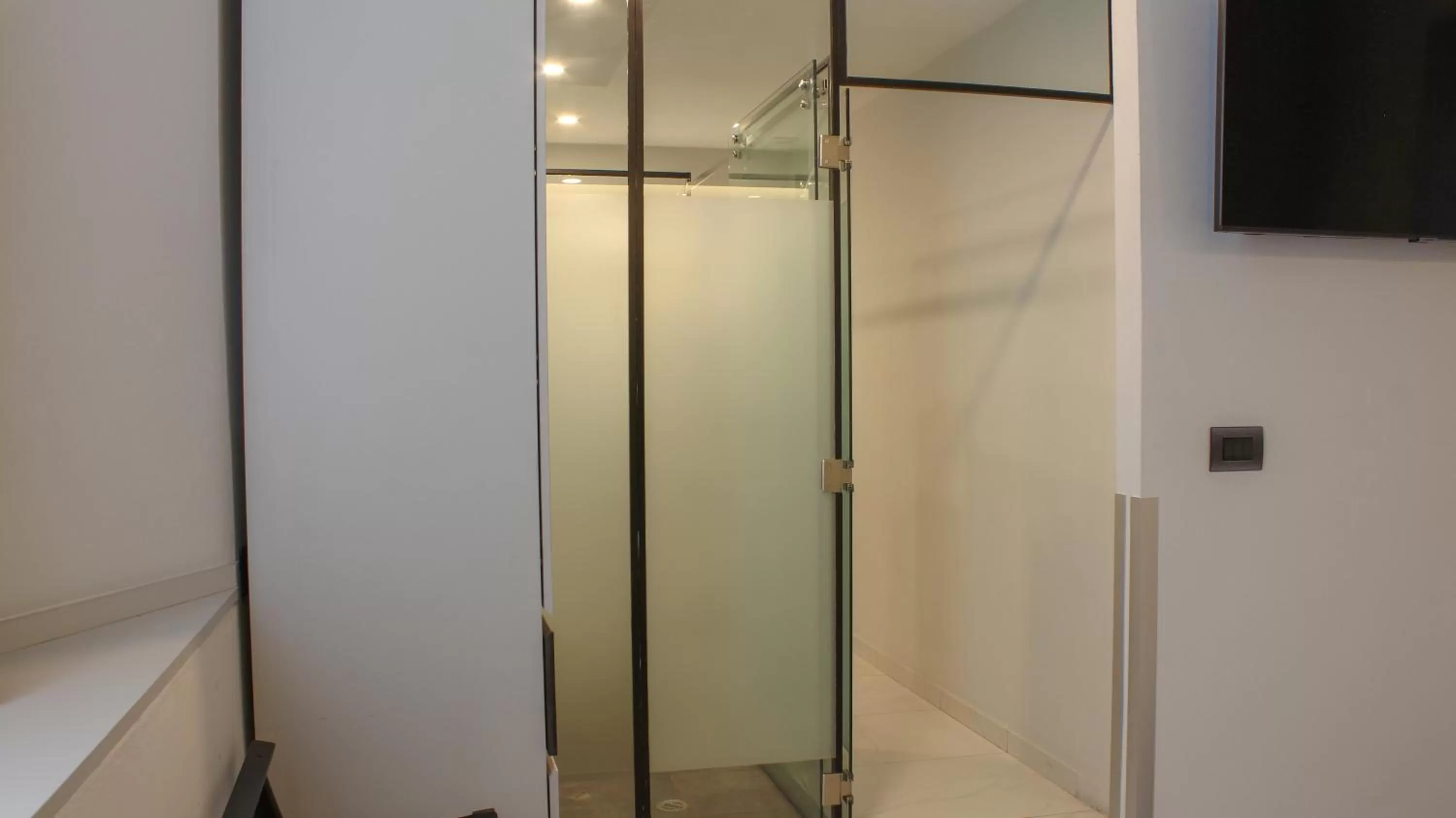 TV and multimedia in Hotel Boutique Casona de Santa Clara