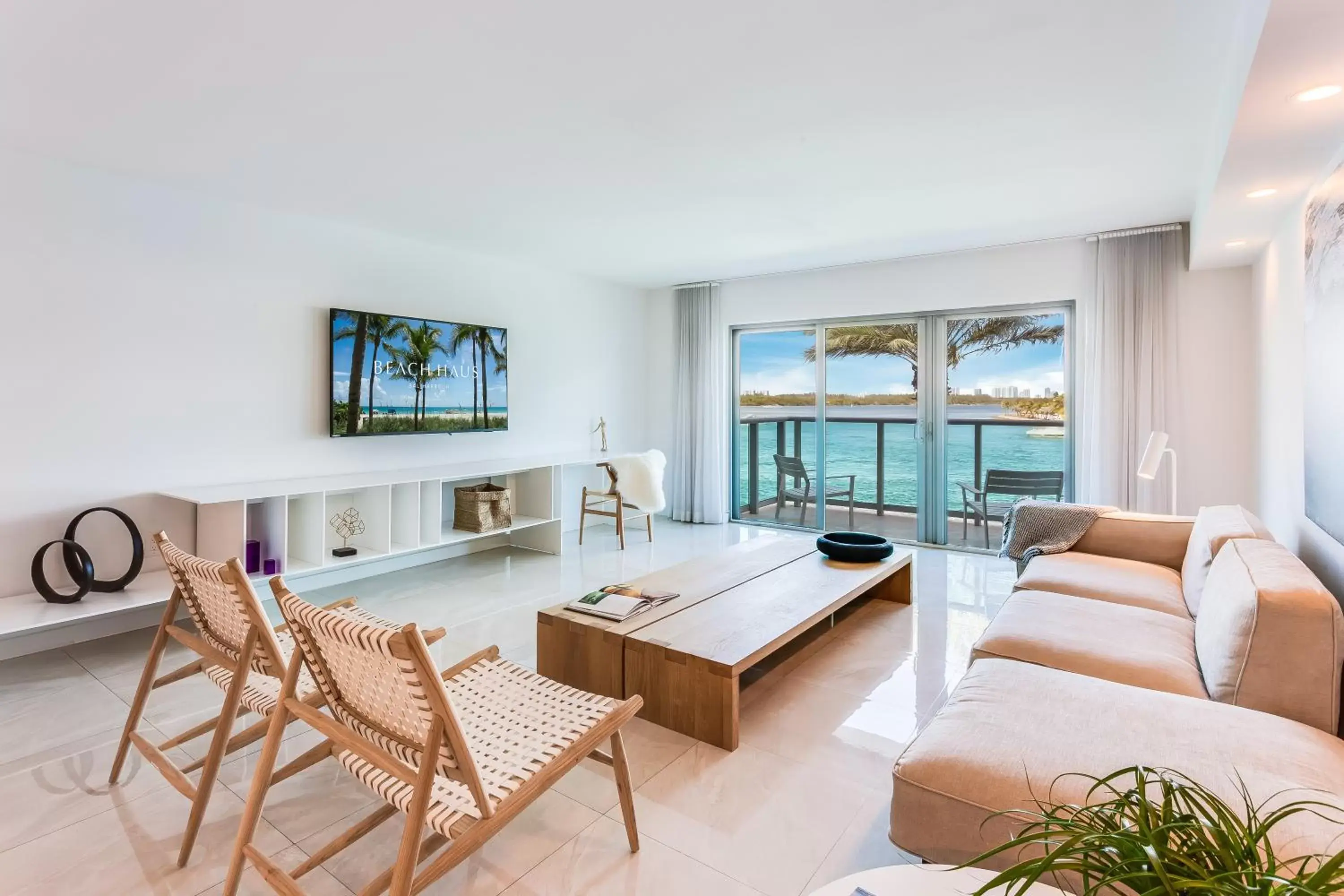 Living room, Seating Area in Beach Haus Bal Harbour