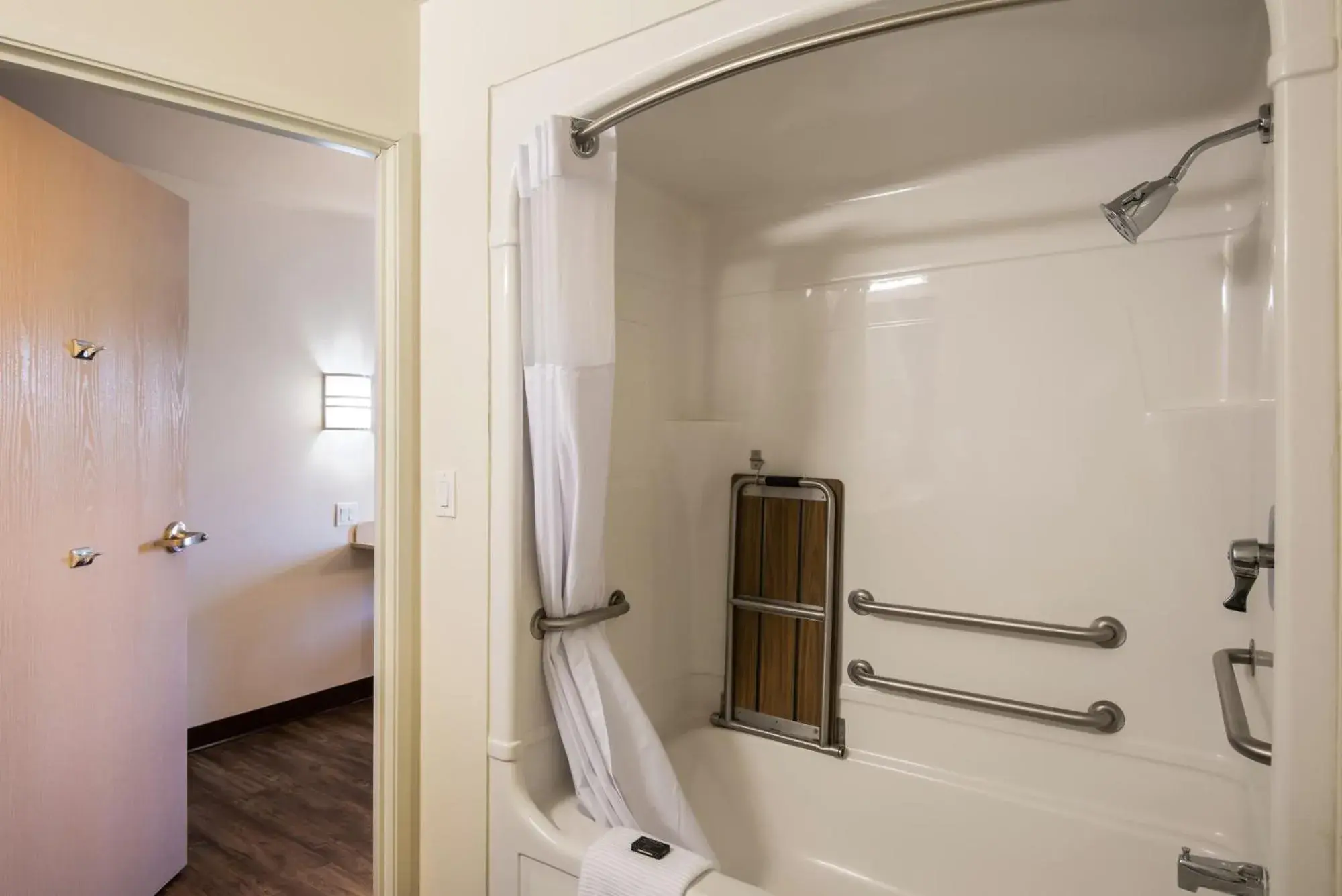 Bathroom in Red Lion Inn & Suites Butte