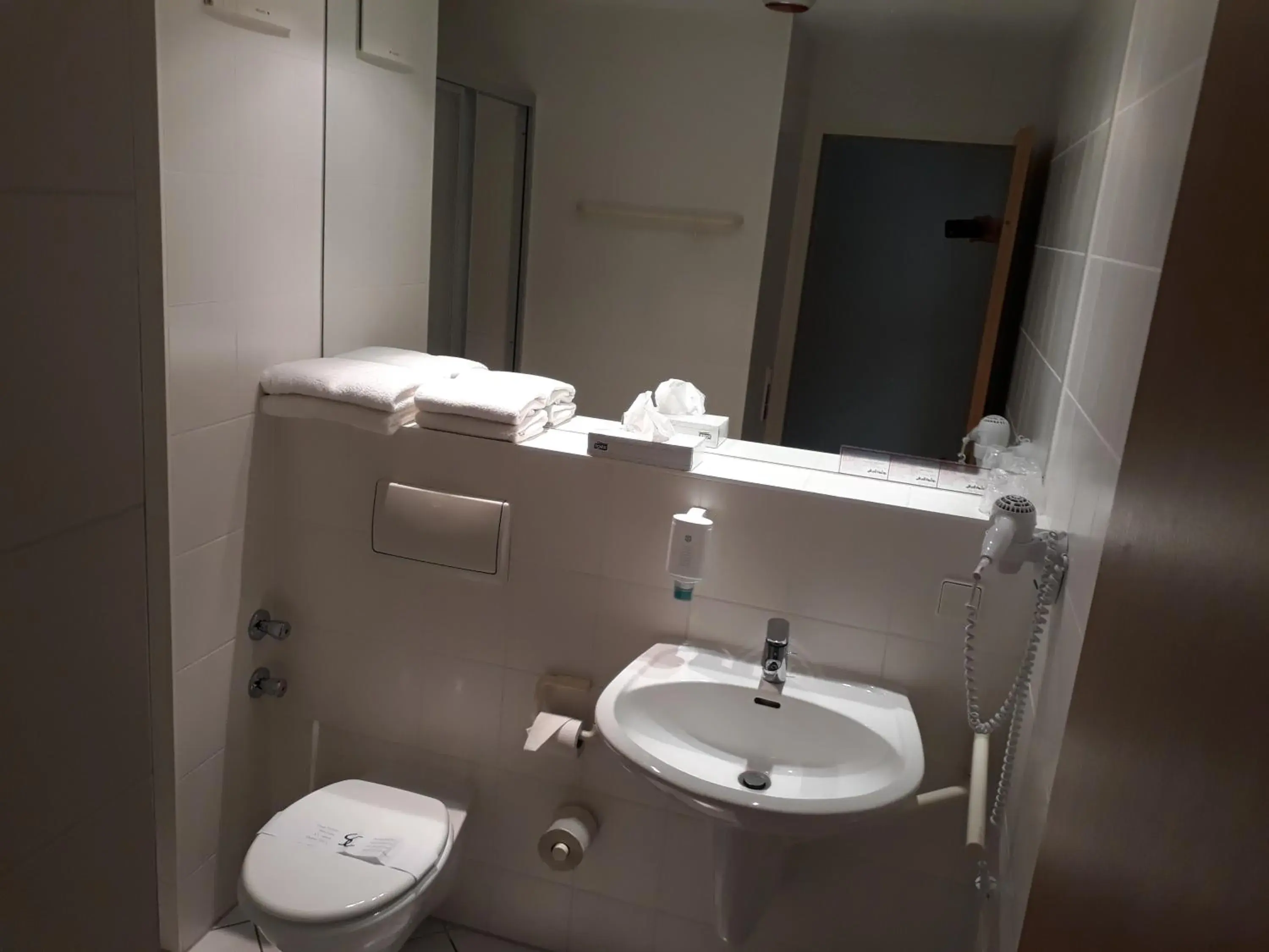 Bathroom in Solitaire Hotel