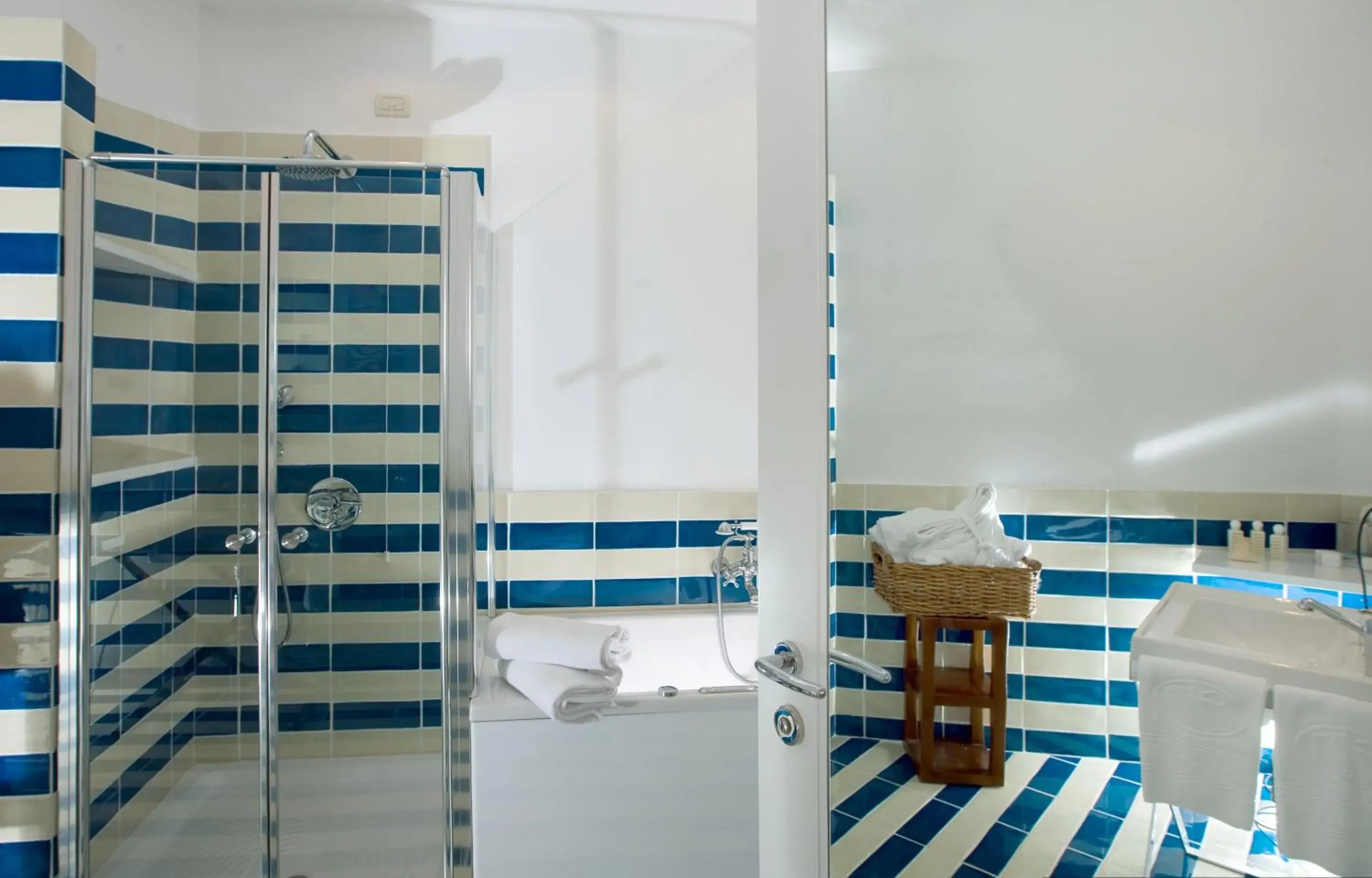 Bathroom in Relais Blu