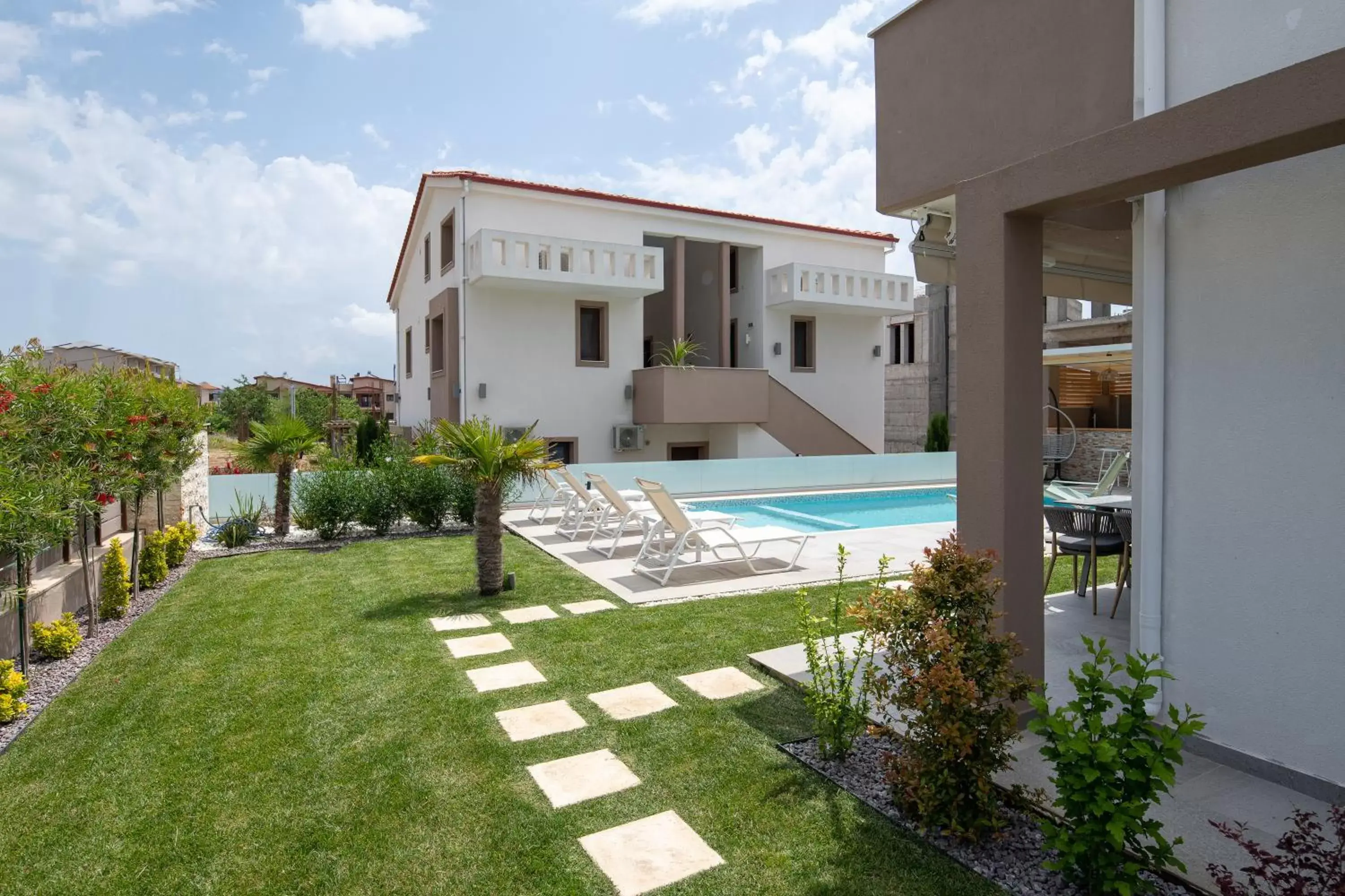 Swimming Pool in Villa Naiada