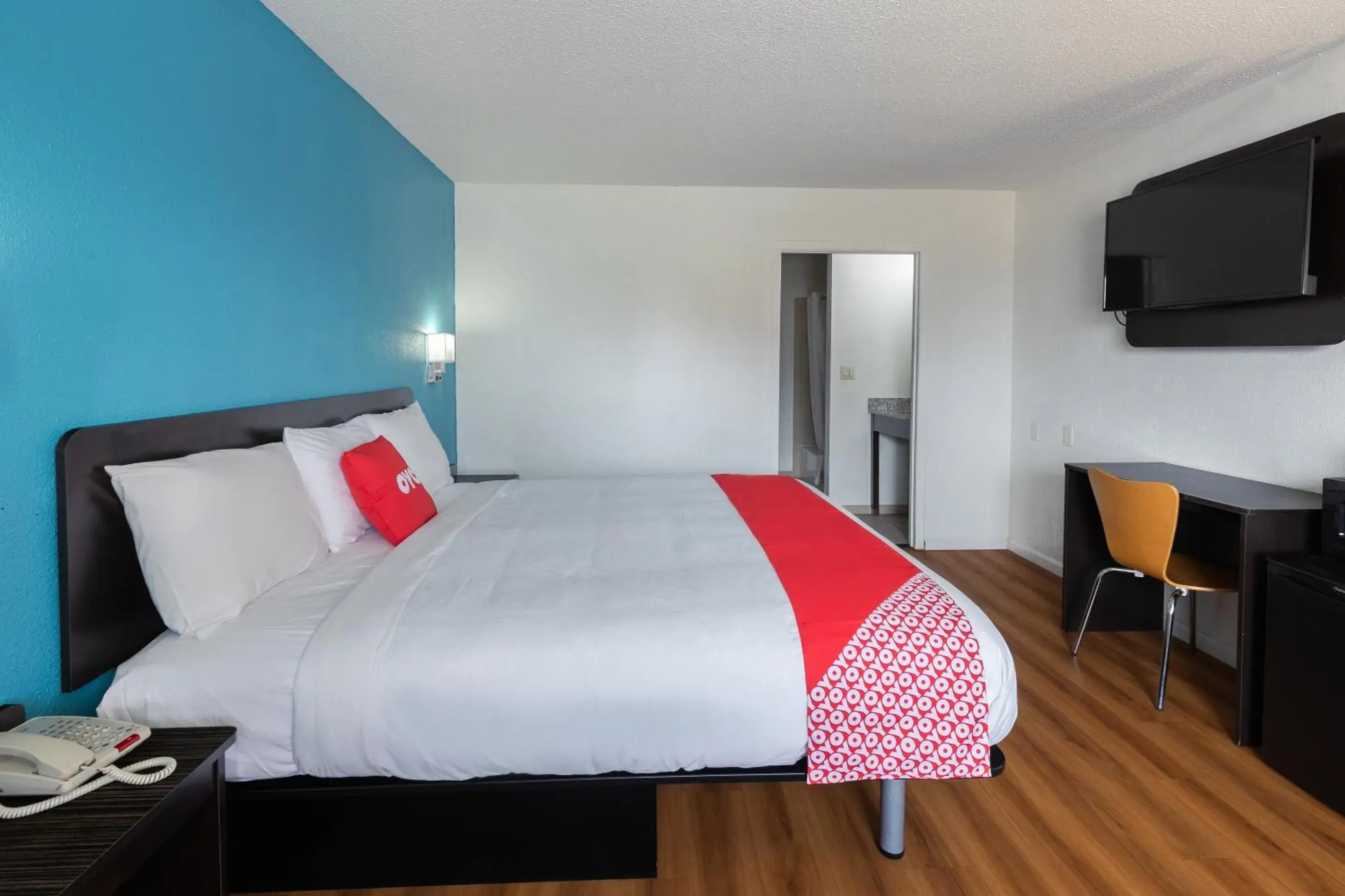 Bedroom, Bed in OYO Hotel DeRidder Hwy 171 North