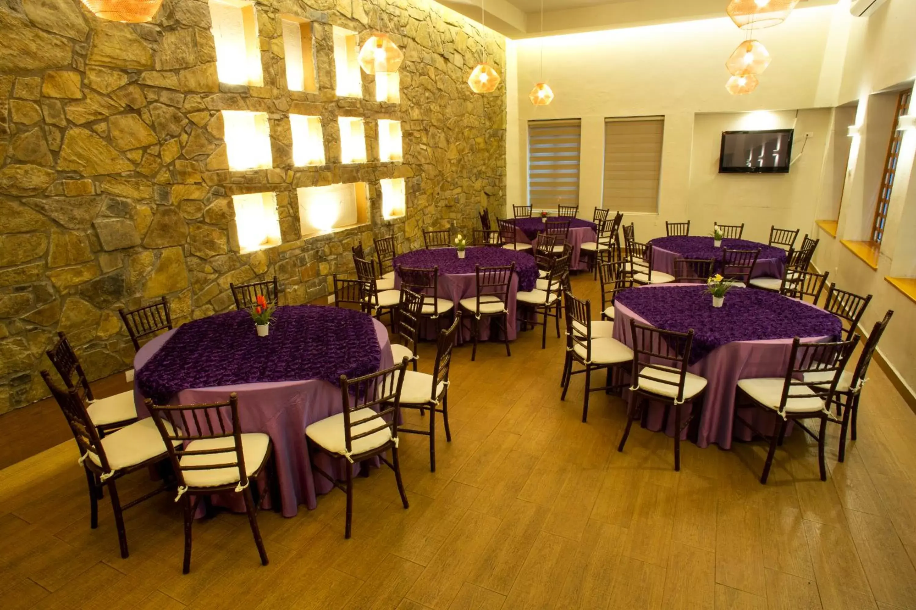 Restaurant/Places to Eat in Best Western PLUS Monterrey Colón Restaurant/Places to Eat in Best Western PLUS Monterrey Colón