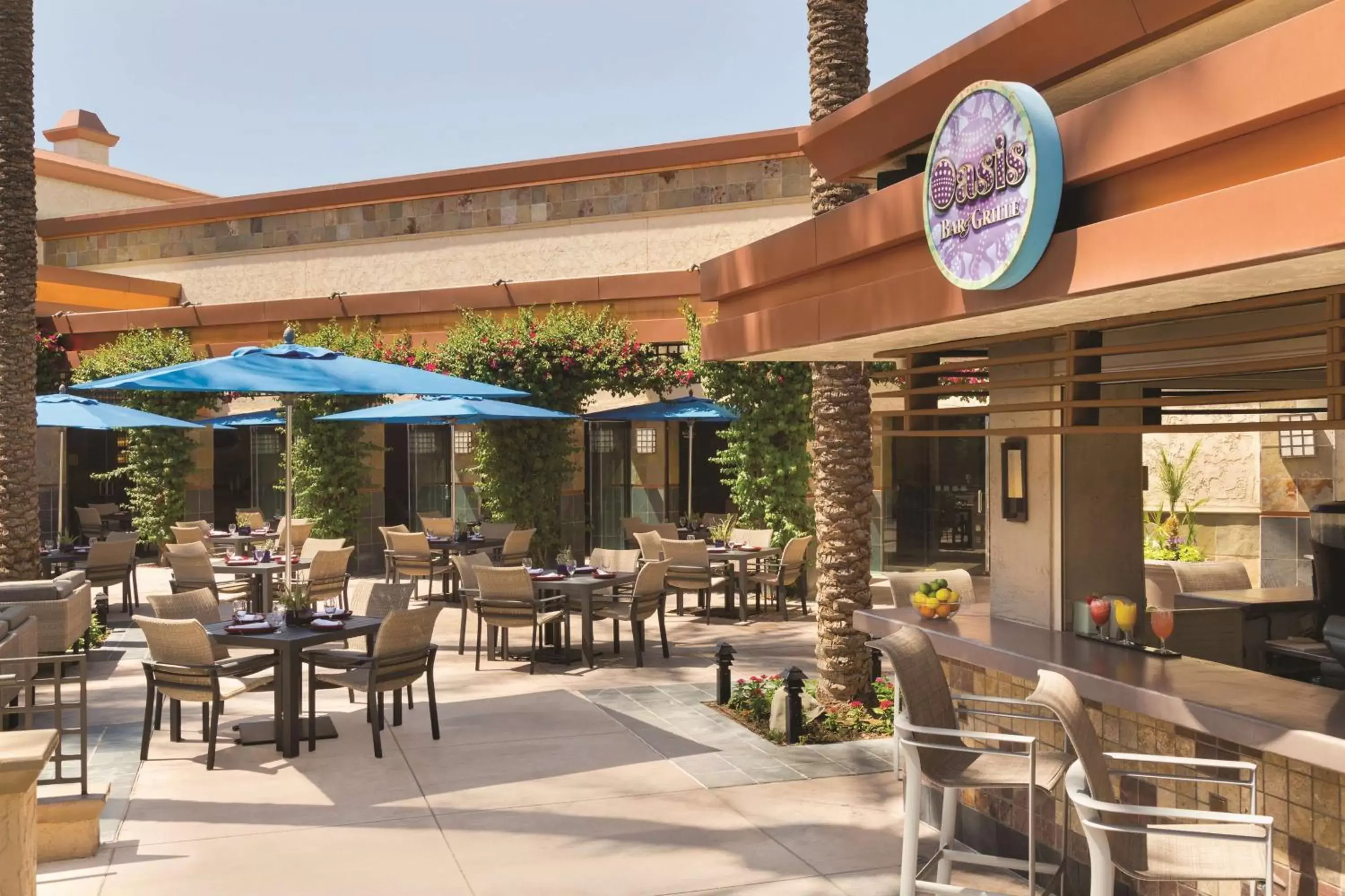 Lounge or bar, Restaurant/Places to Eat in Hilton Scottsdale Resort & Villas