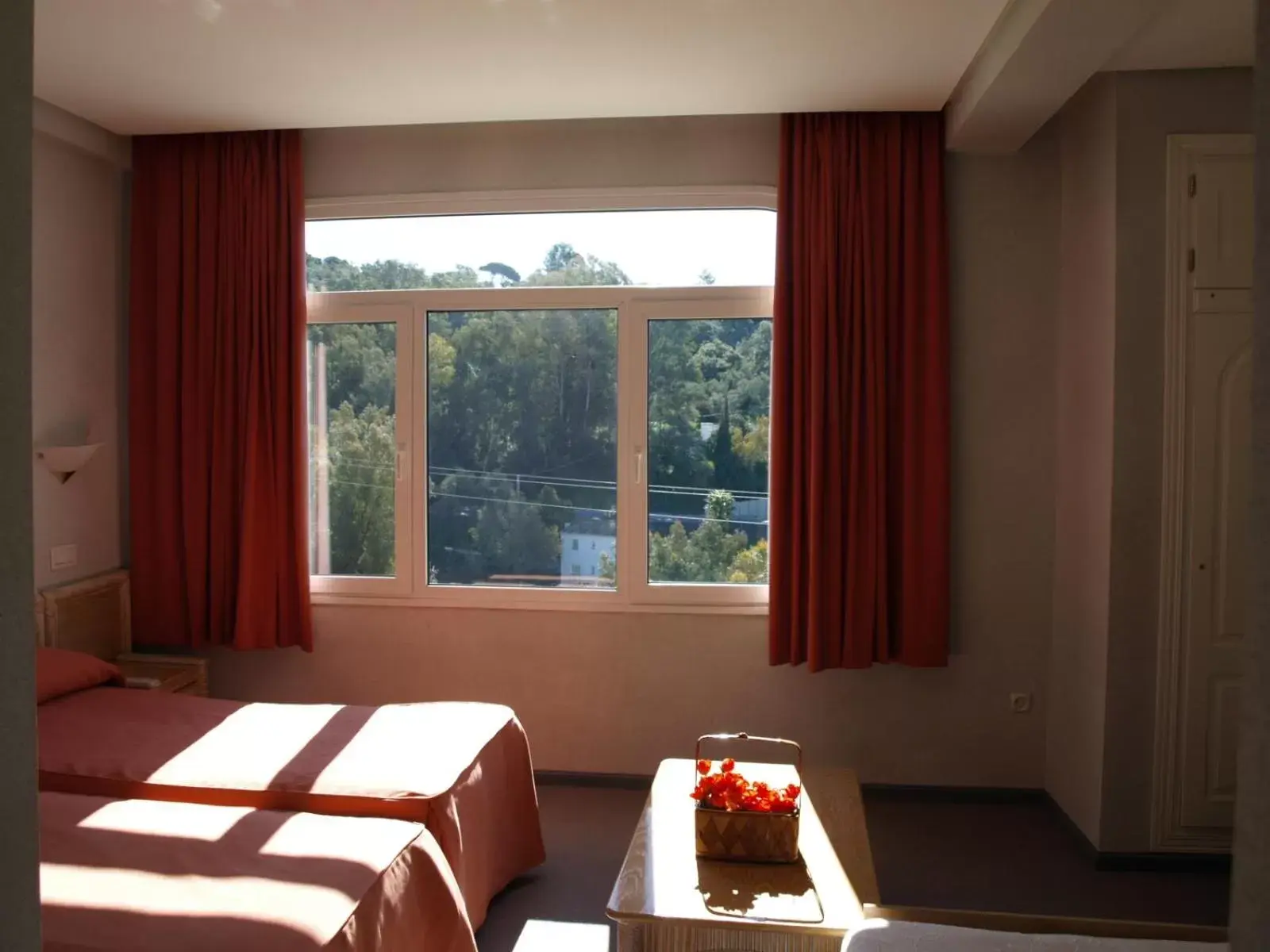 Balcony/Terrace, Mountain View in Hotel San Jorge
