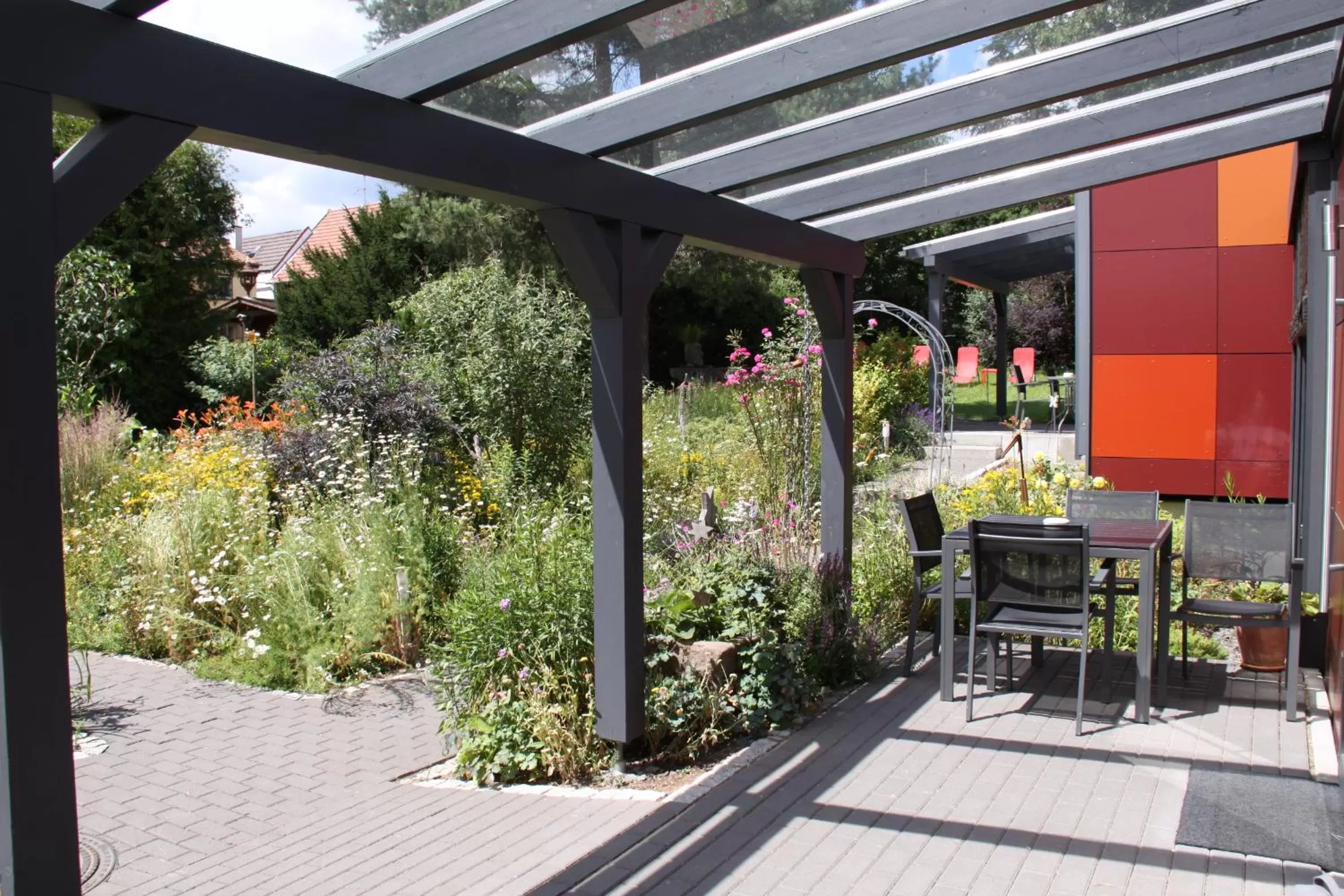 Garden view in mein kleinHOTEL