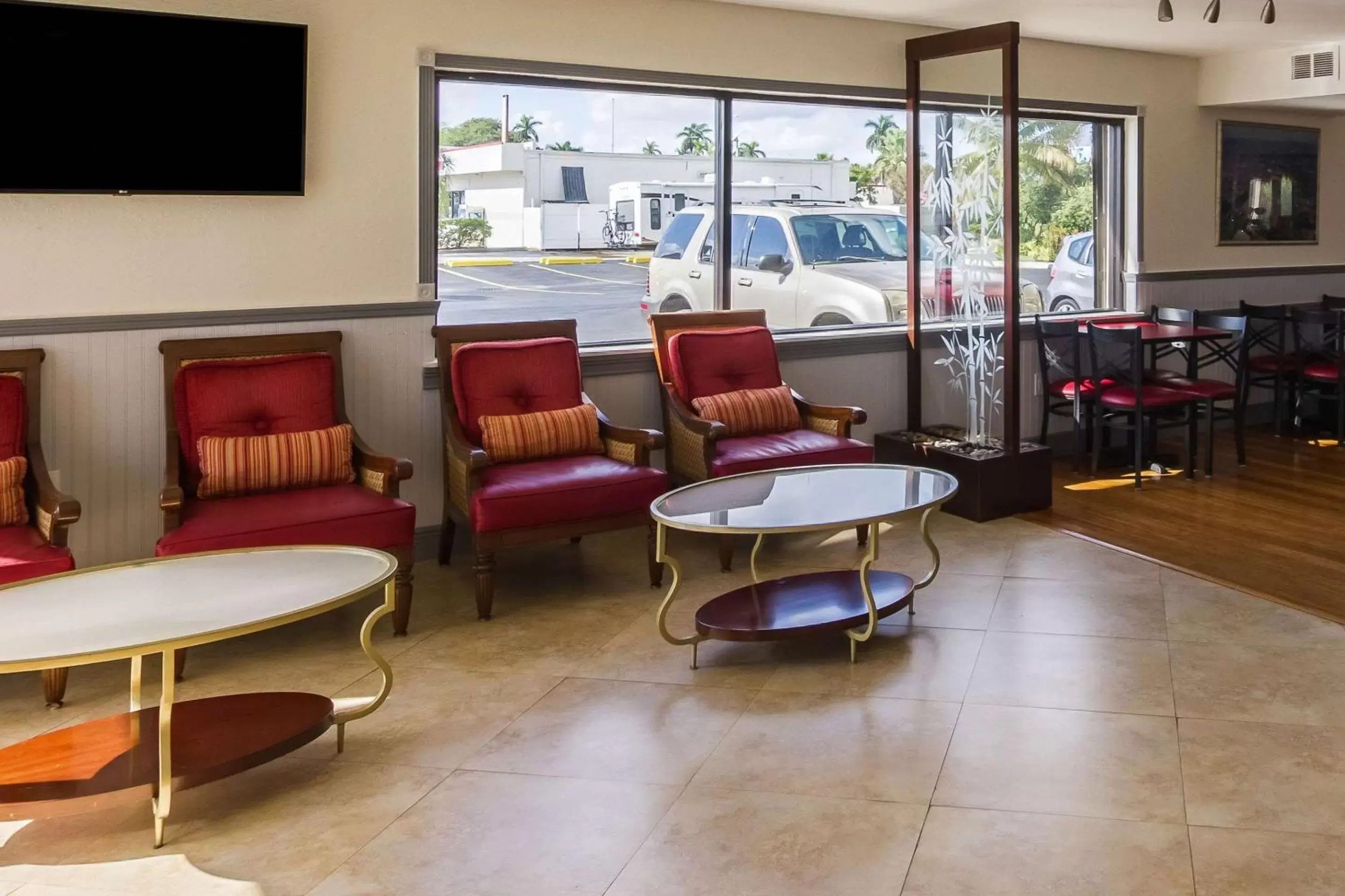 Lobby or reception, Seating Area in Quality Inn Florida City - Gateway to the Keys