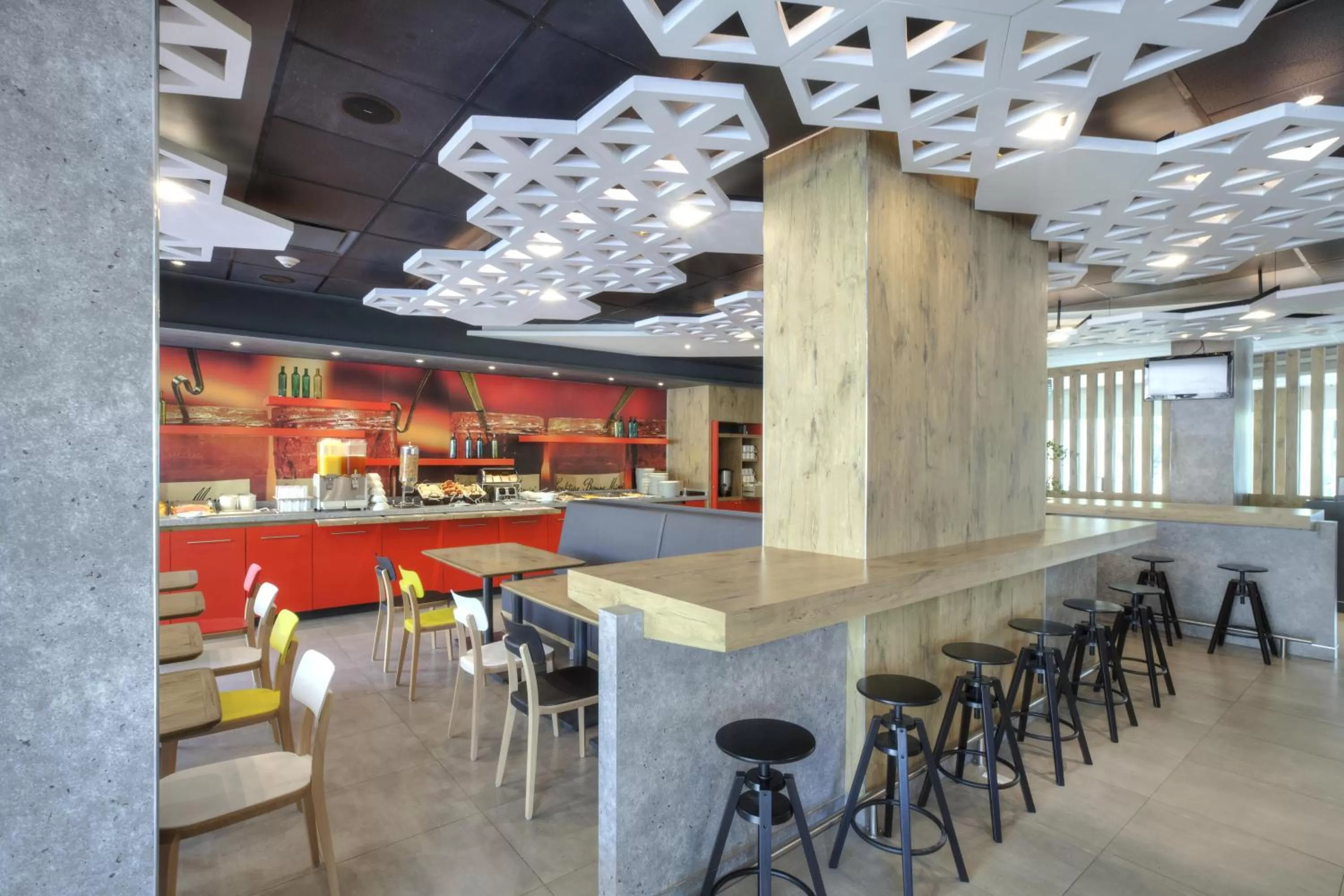 Restaurant/places to eat in Ibis Guadalajara Expo