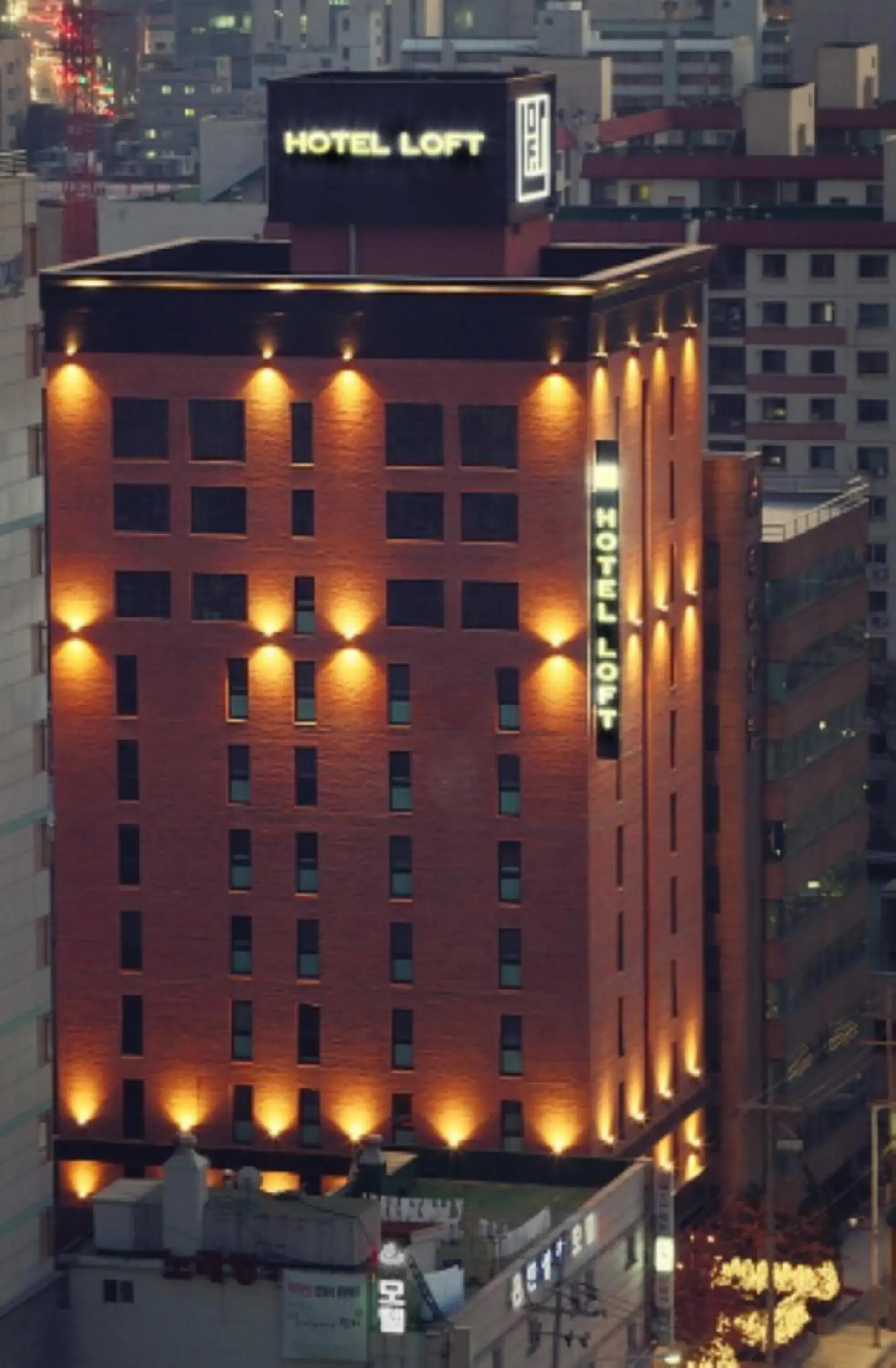 Facade/entrance, Property Building in Hotel Loft