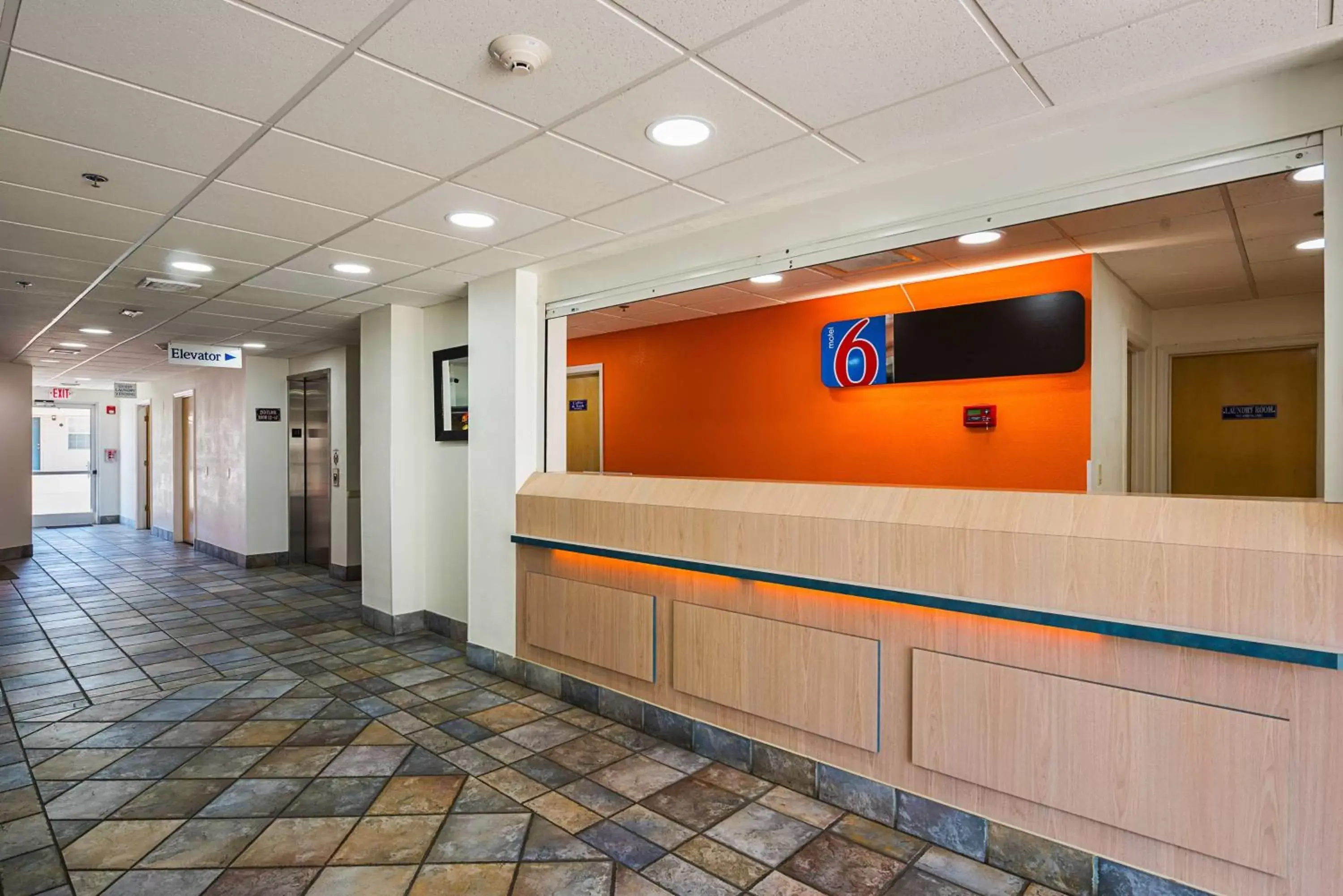 Lobby or reception, Lobby/Reception in Motel 6 Athens