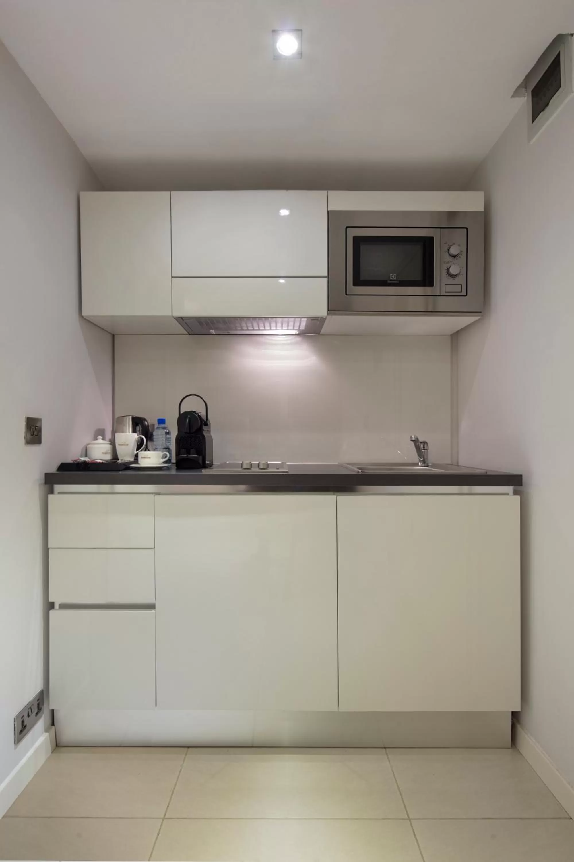 Kitchen or kitchenette in Fraser Suites Abuja