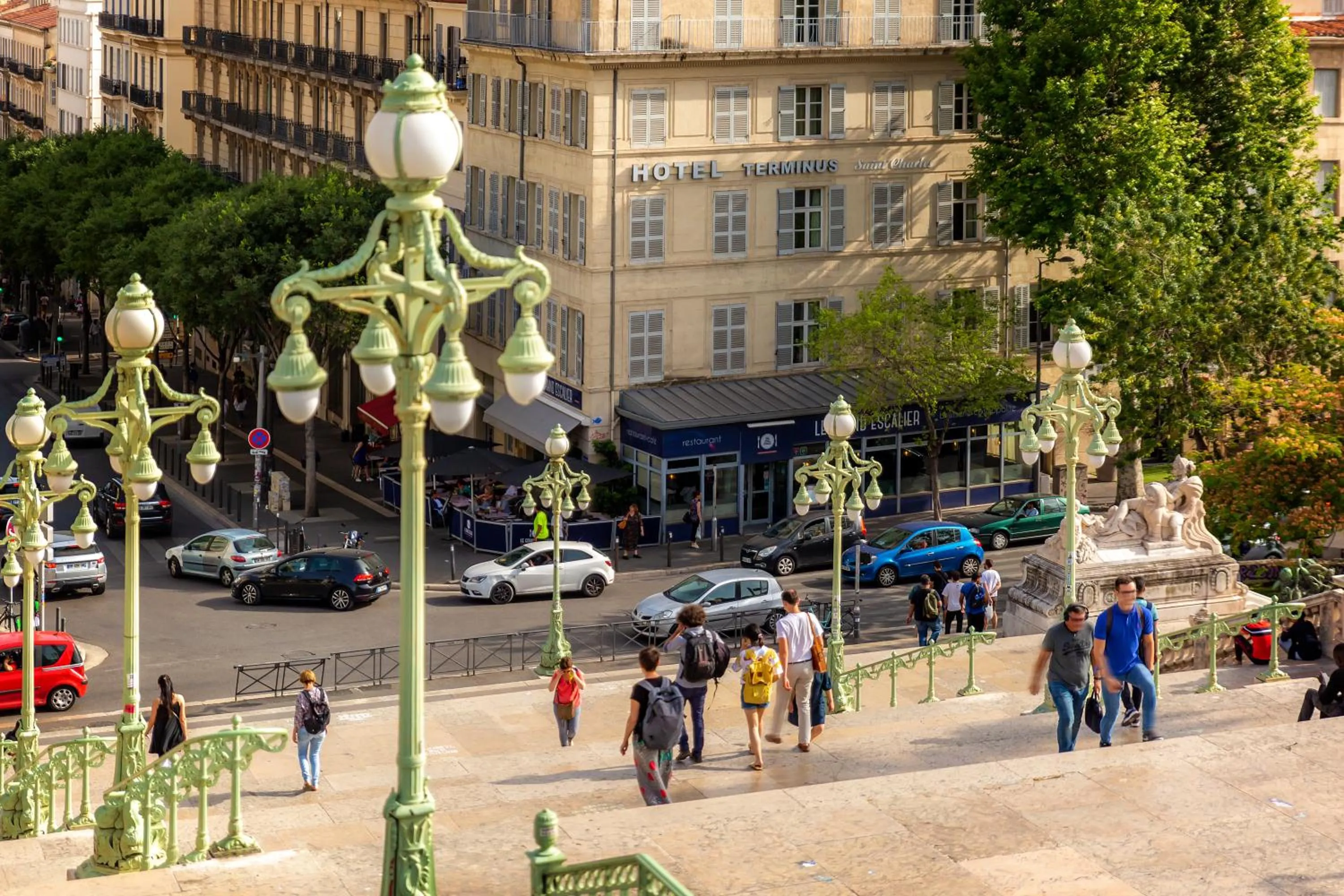 Property building in Hotel Terminus Saint-Charles