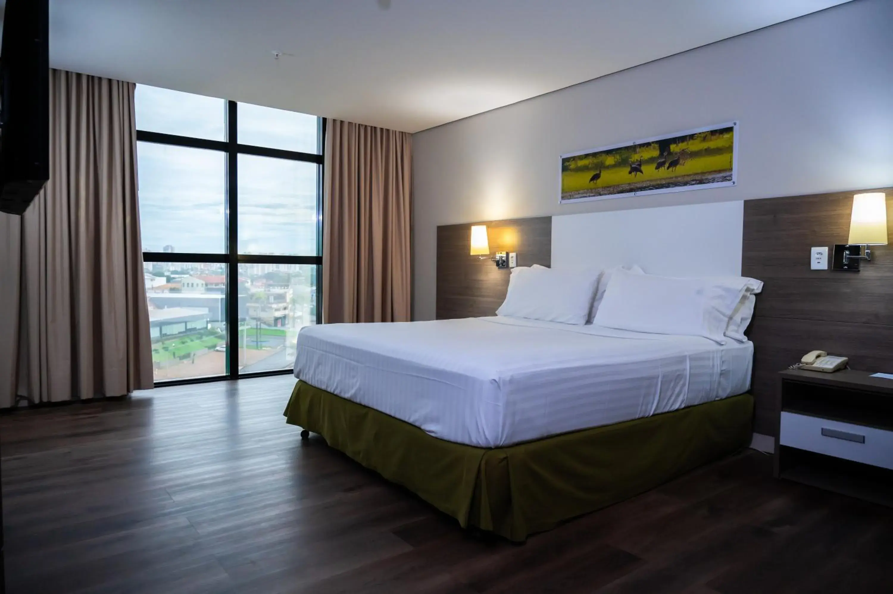 Bedroom, Bed in Holiday Inn Cuiaba, an IHG Hotel