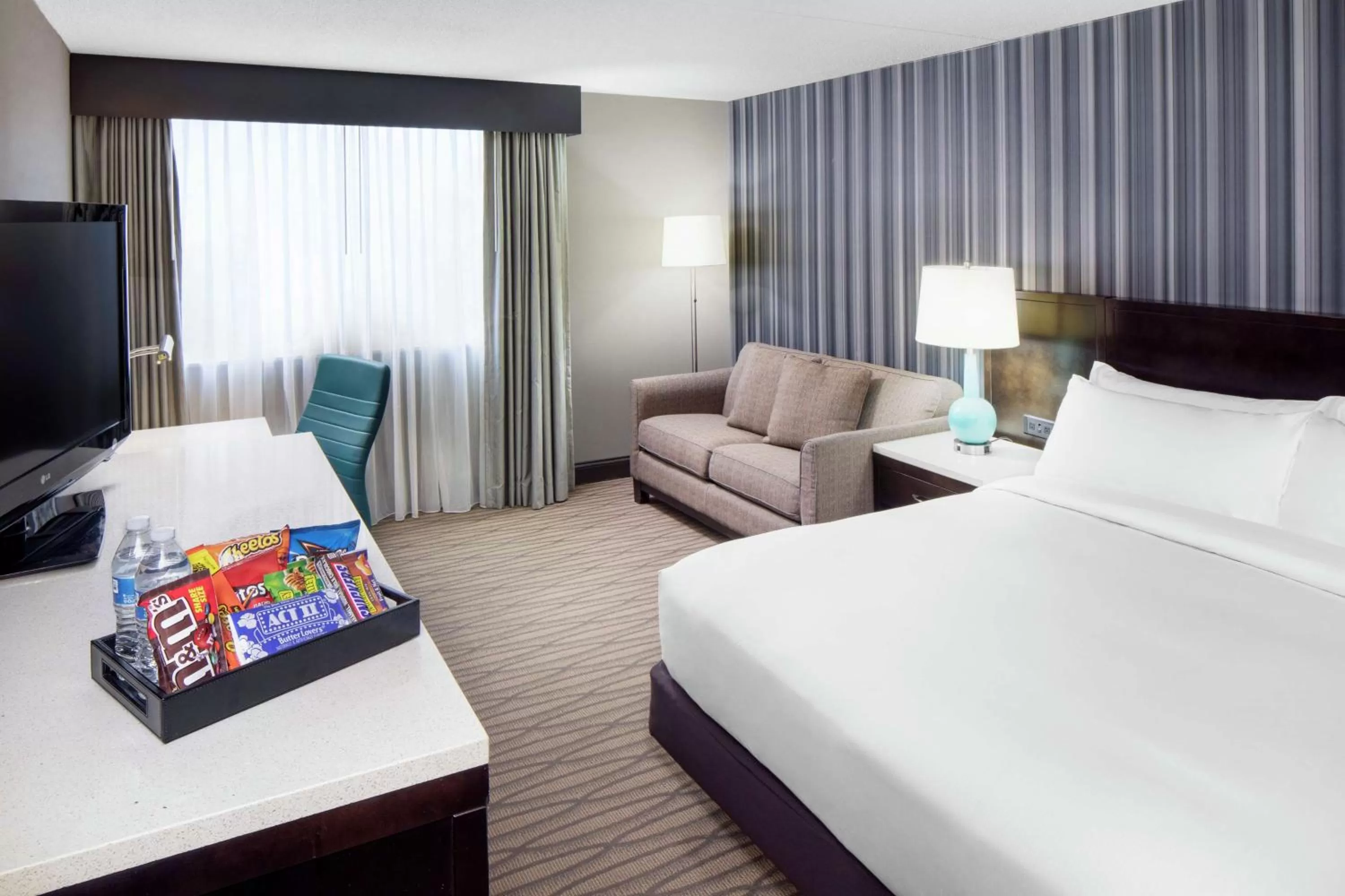King Room in Wyndham Garden Westlake