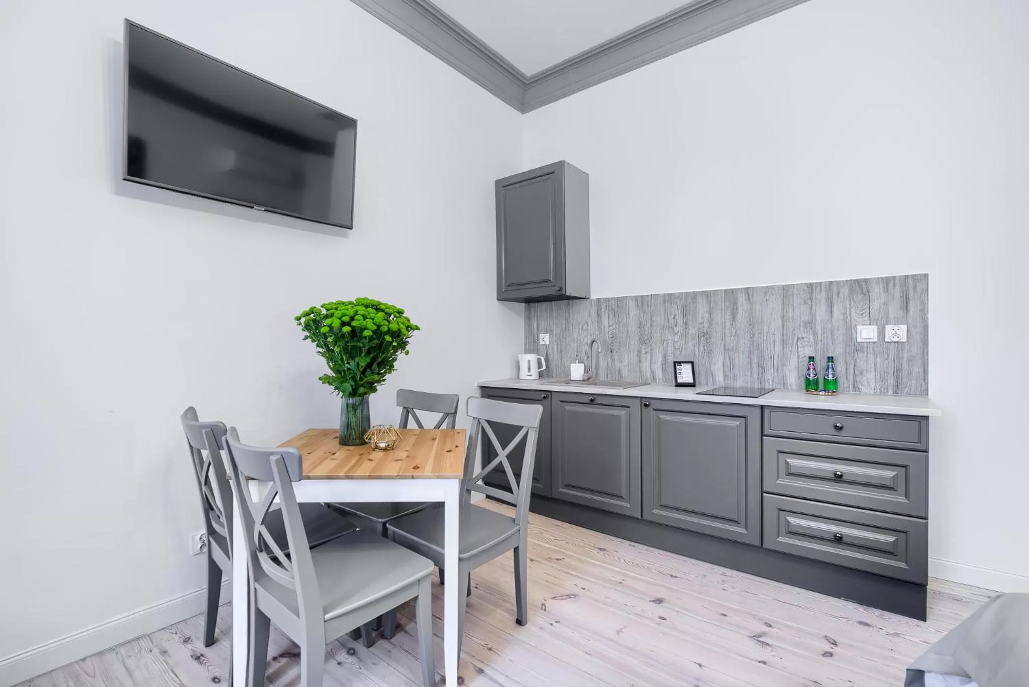 TV and multimedia in Aparthotel 1899